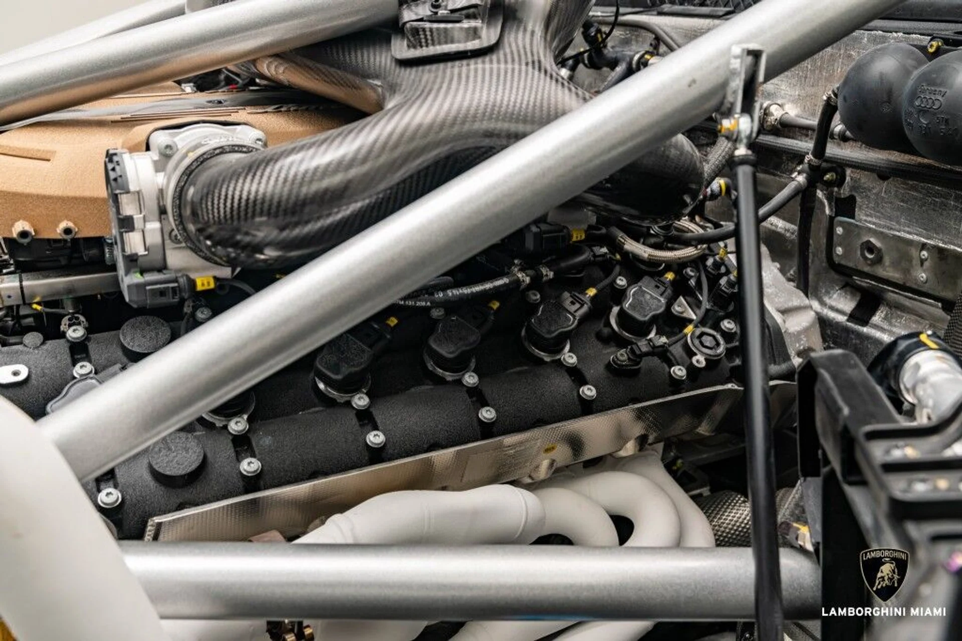 mph052_525989831_e696160f7e1dff836ecb120d12a74c25_887ed6c01d