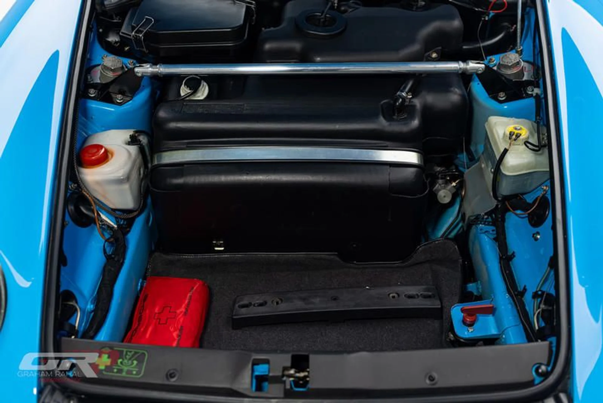 mph052_536570260_EF_2973_D5_05_EF_4616_A53_B_A74_E8_AD_15_E55_a73f810d63