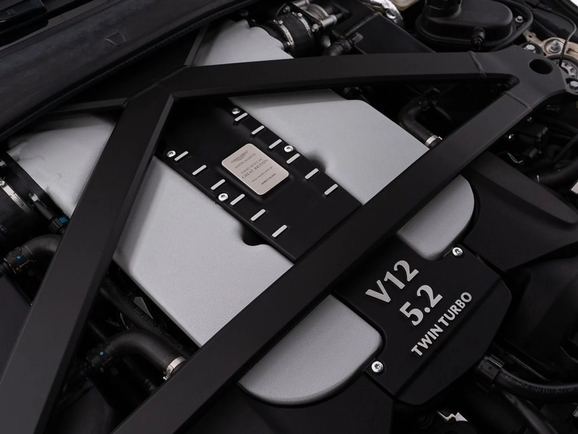 mph052_561280960_28a3233394a8e2f2a41759951178e096_218d8f6dce