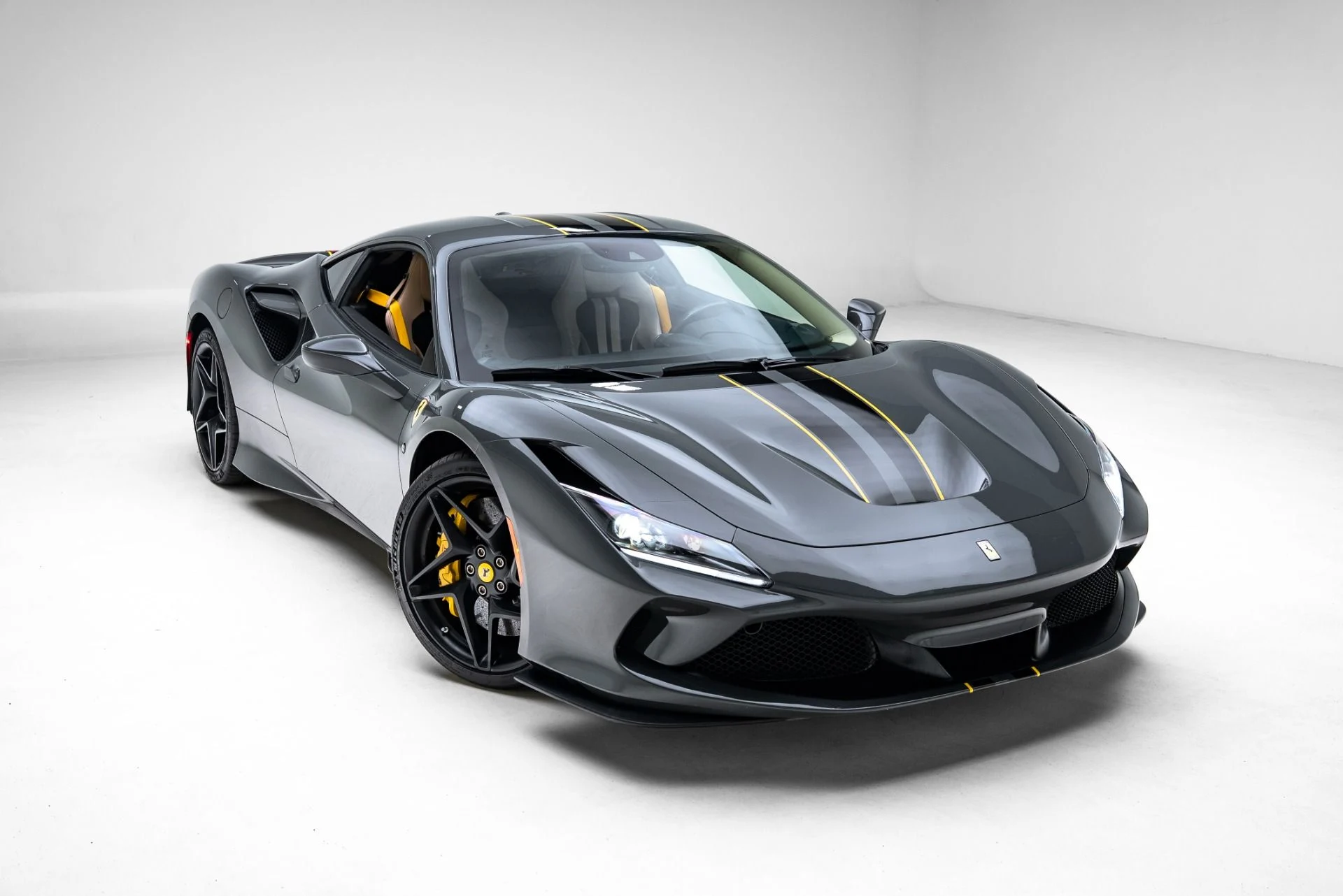 mph052_589424751_Used_2022_Ferrari_F8_Tributo_1775088240_00cff2f695