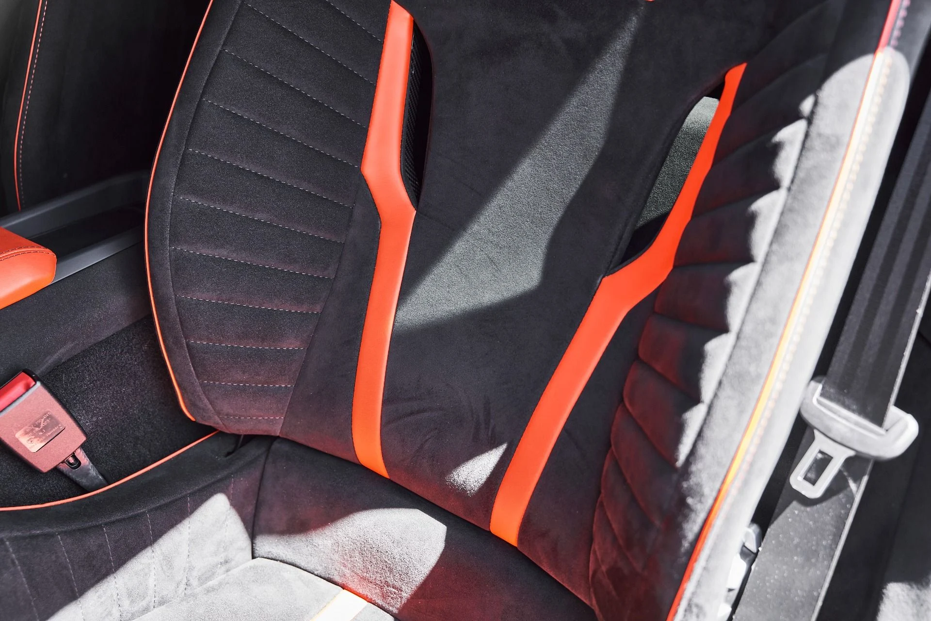 mph052_589591697_Used_2024_Lamborghini_Huracan_STO_Base_1775782825_16705f39eb