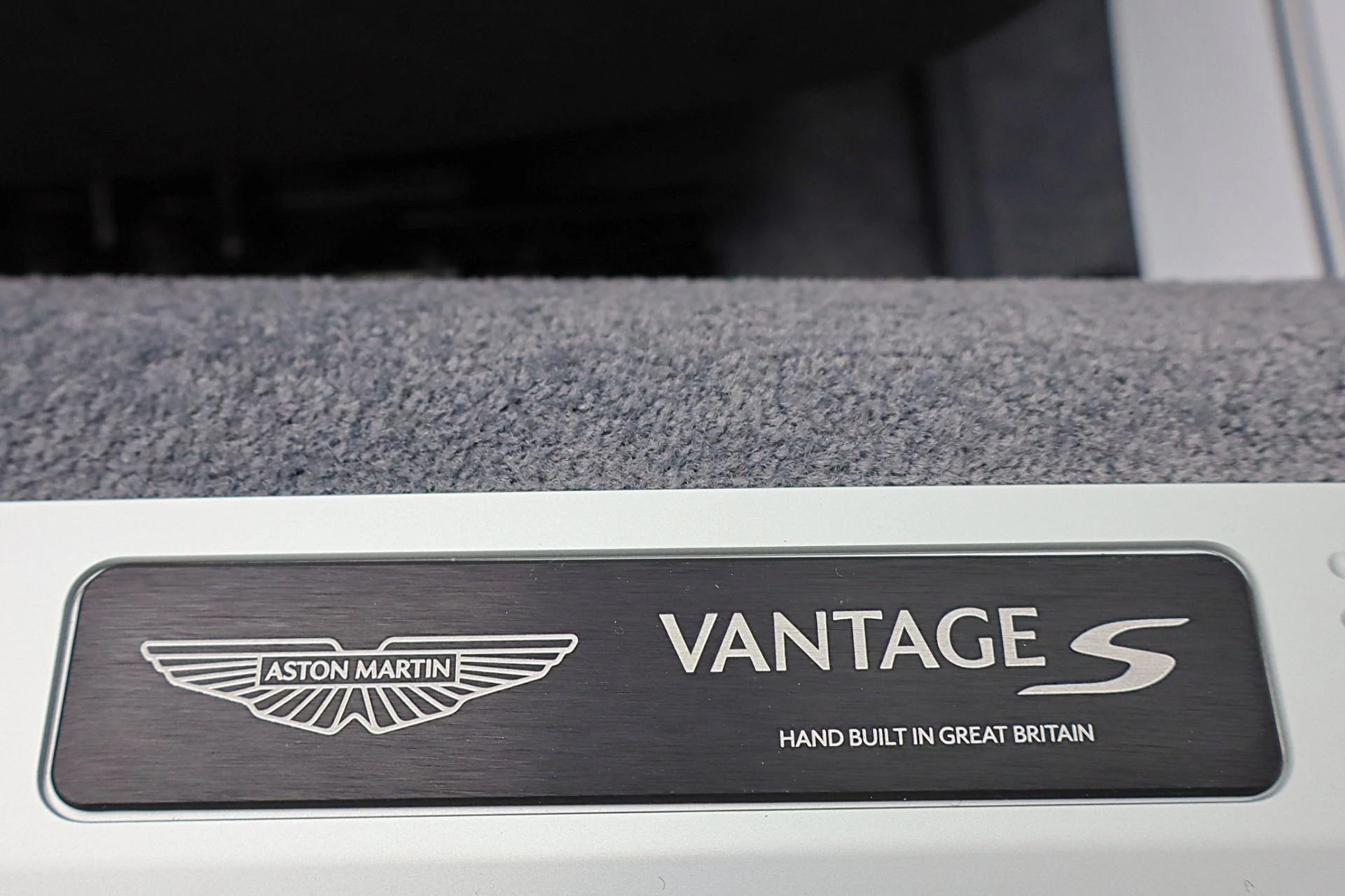 mph052_593063328_New_2026_Aston_Martin_Vantage_S_8c8f2fd5d1