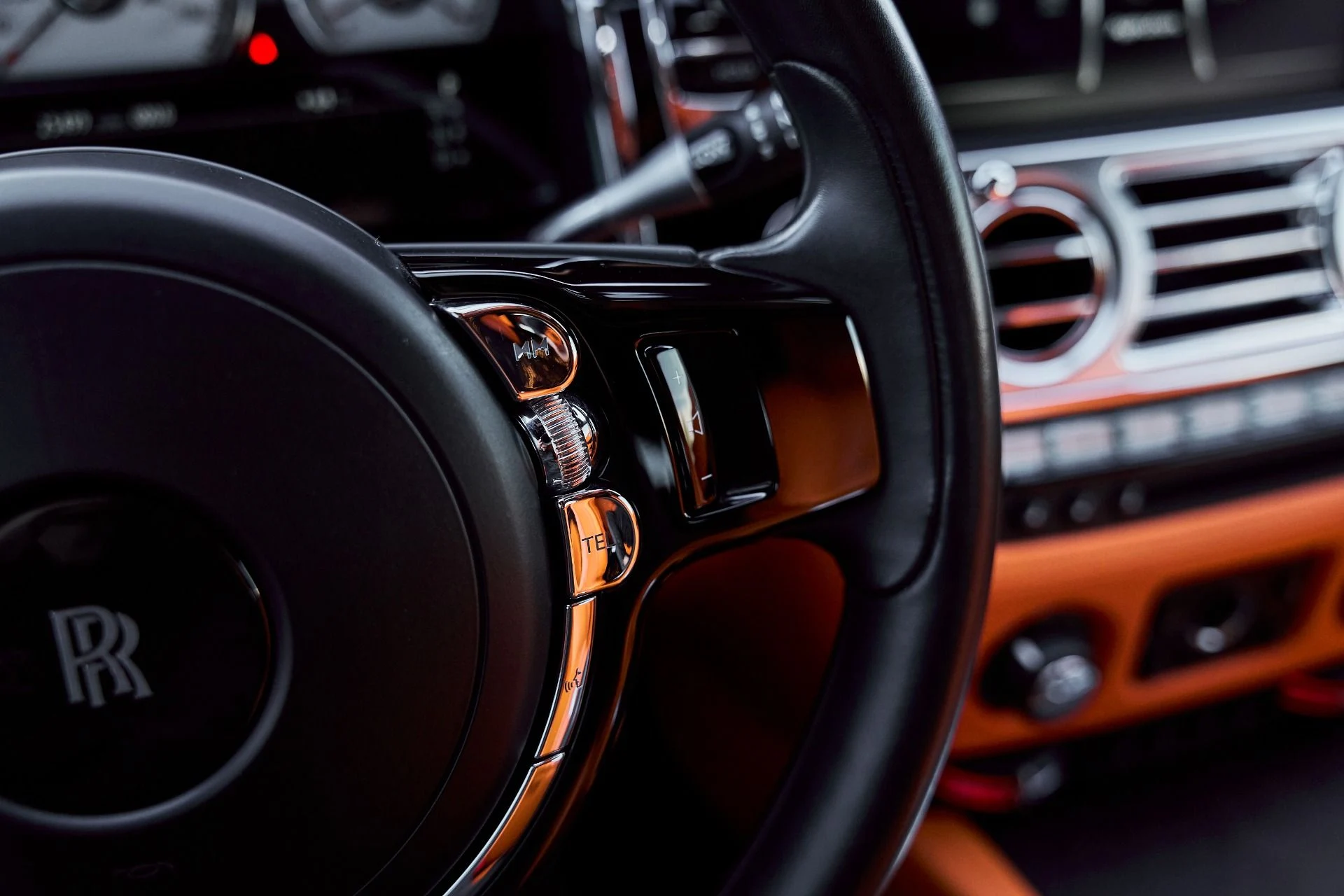 mph052_604992855_Used_2019_Rolls_Royce_Wraith_Base_1772849677_387821de93