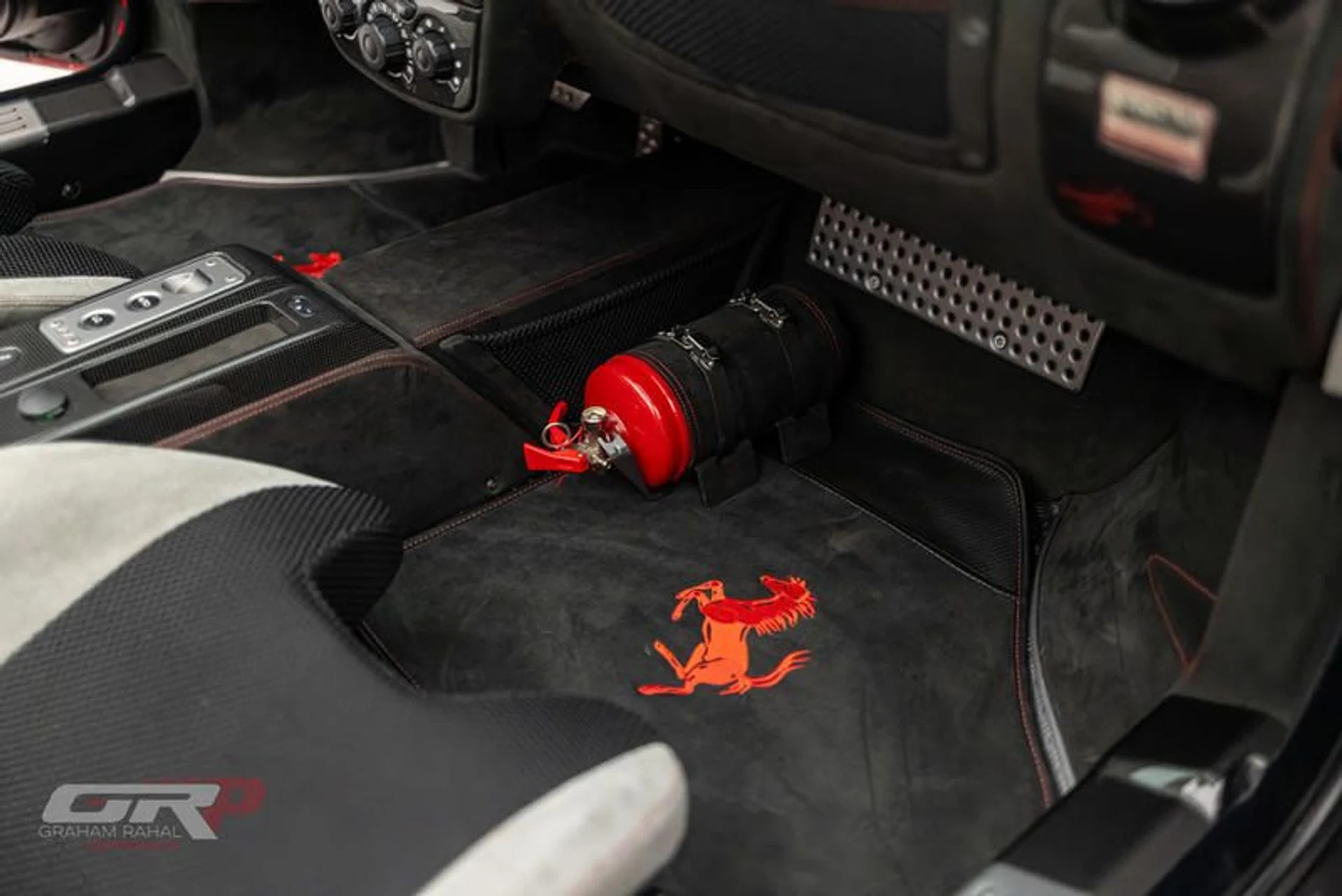 mph052_611343949_AEC_08045_A1_F0_4052_8363_4_E39277_F5_C60_0ecb558a72