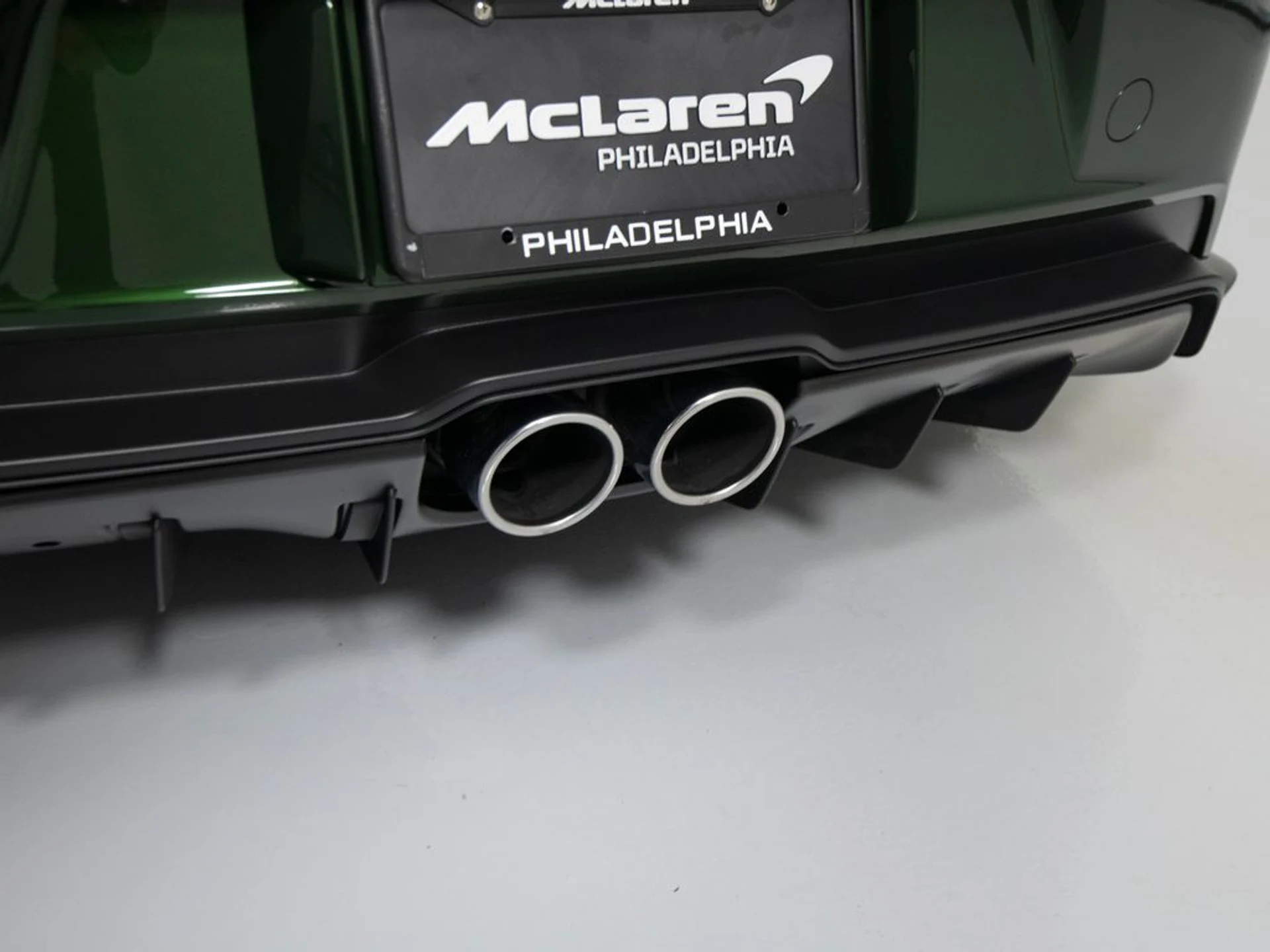 mph052_639715496_f1a4ada5afd4253c325caa8fe8f95c0bx_8626ae05be