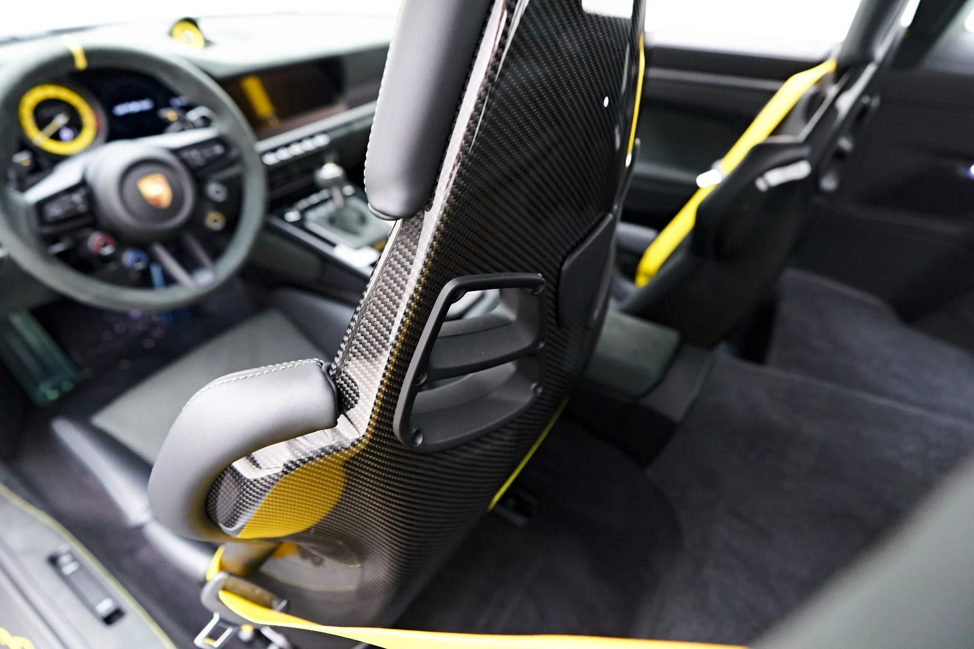 mph052_651608000_Used_2024_Porsche_911_GT_3_RS_1717031598_7fd7f03d10