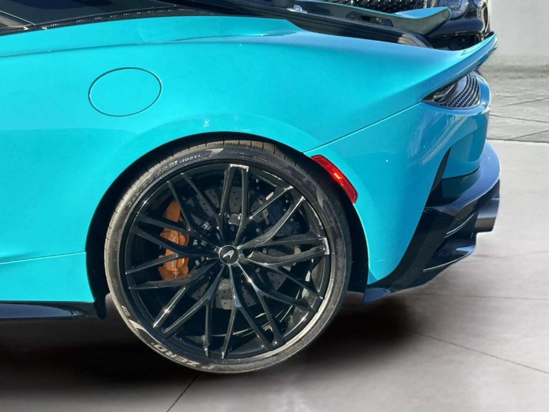 mph052_655552218_40dbb2dfd3acd67c4d24a1cc3a7941a5_29d1eeae2d