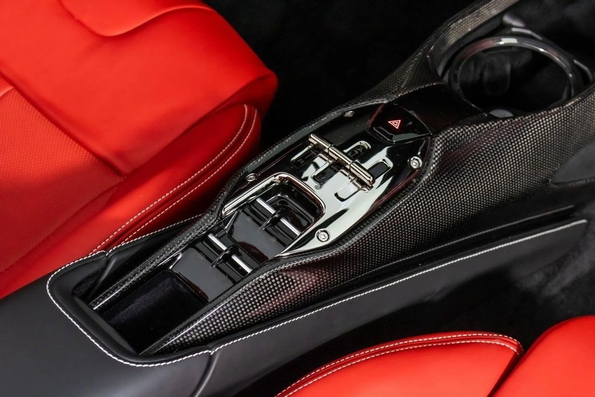 mph052_659709715_6922f9e19d80eff45c689ed48f495076x_876a5399c2