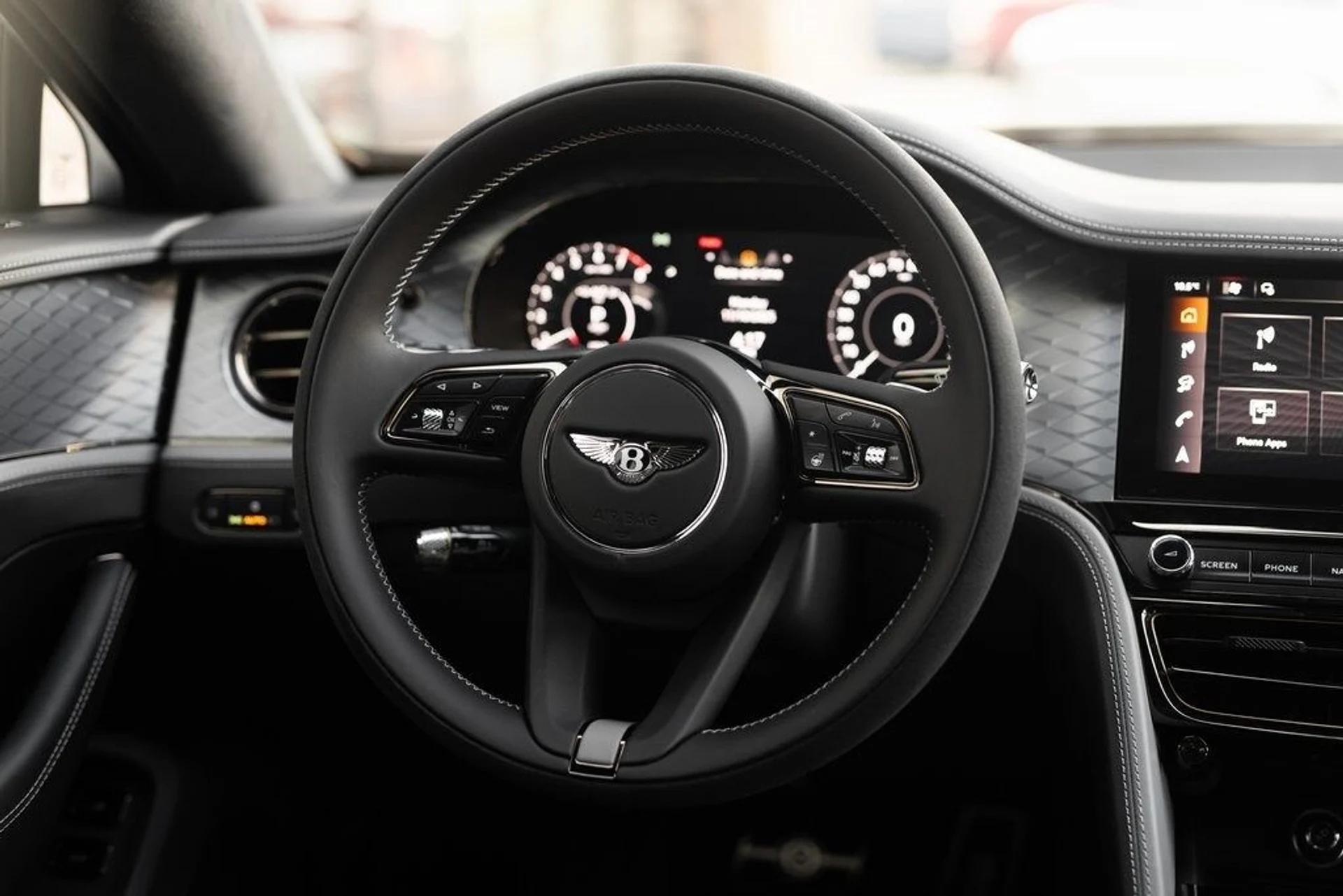 mph052_662561325_e7e4afffa240f4502129cc9d1f9d0716x_fd1111bc57