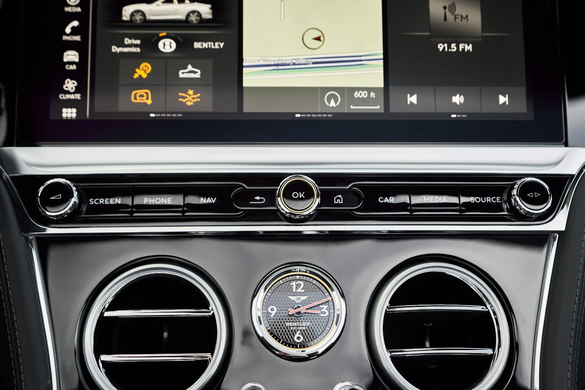 mph052_67829456_Used_2024_Bentley_Continental_GT_V8_S_1764464427_2656b89de2