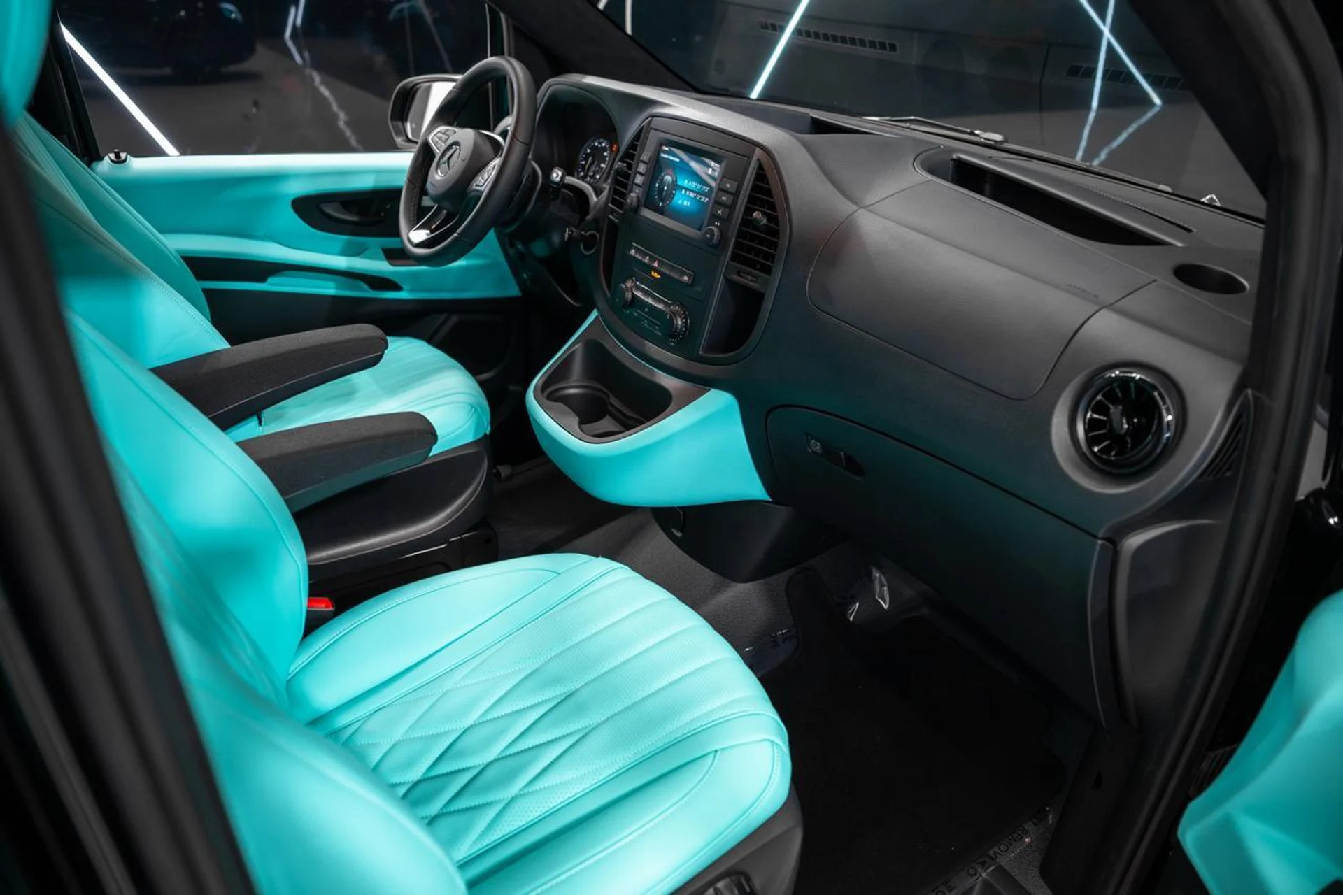 mph052_682068515_4f847a0880393176e0e8884200fd0948_0b5f135f1d