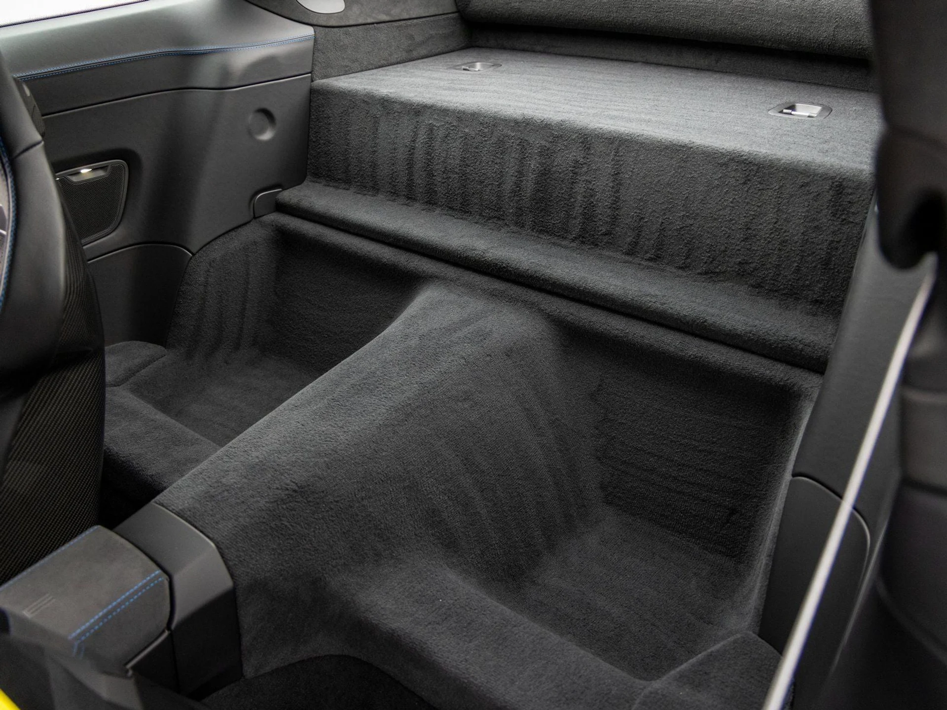 mph052_695072381_53_6f7bd6073a