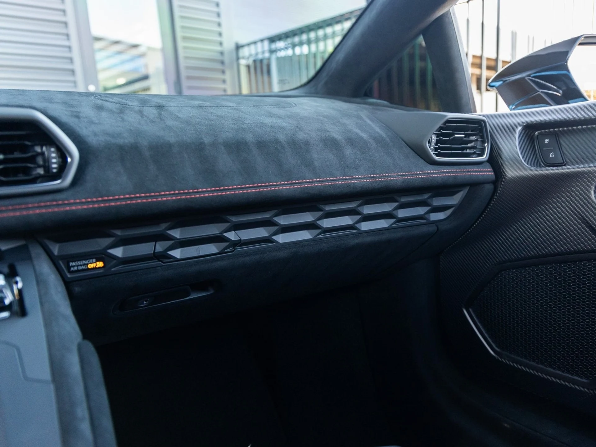 mph052_69638566_53_d8394f41a0