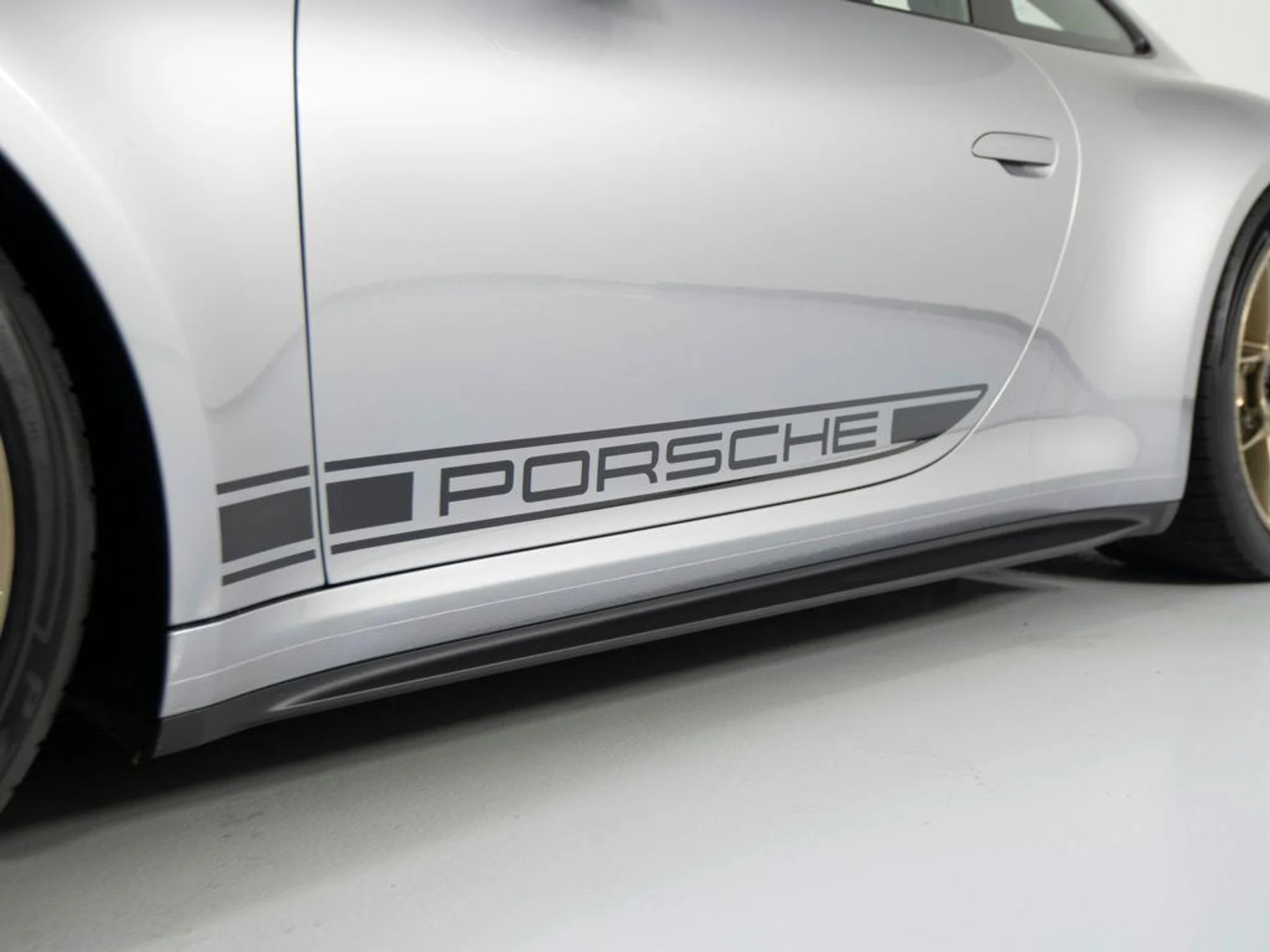 mph052_708235174_o_FV_Pxqln_Jxa_E4i_Dmcodj_Vc1_Mzr_Y_c1fda70d6c