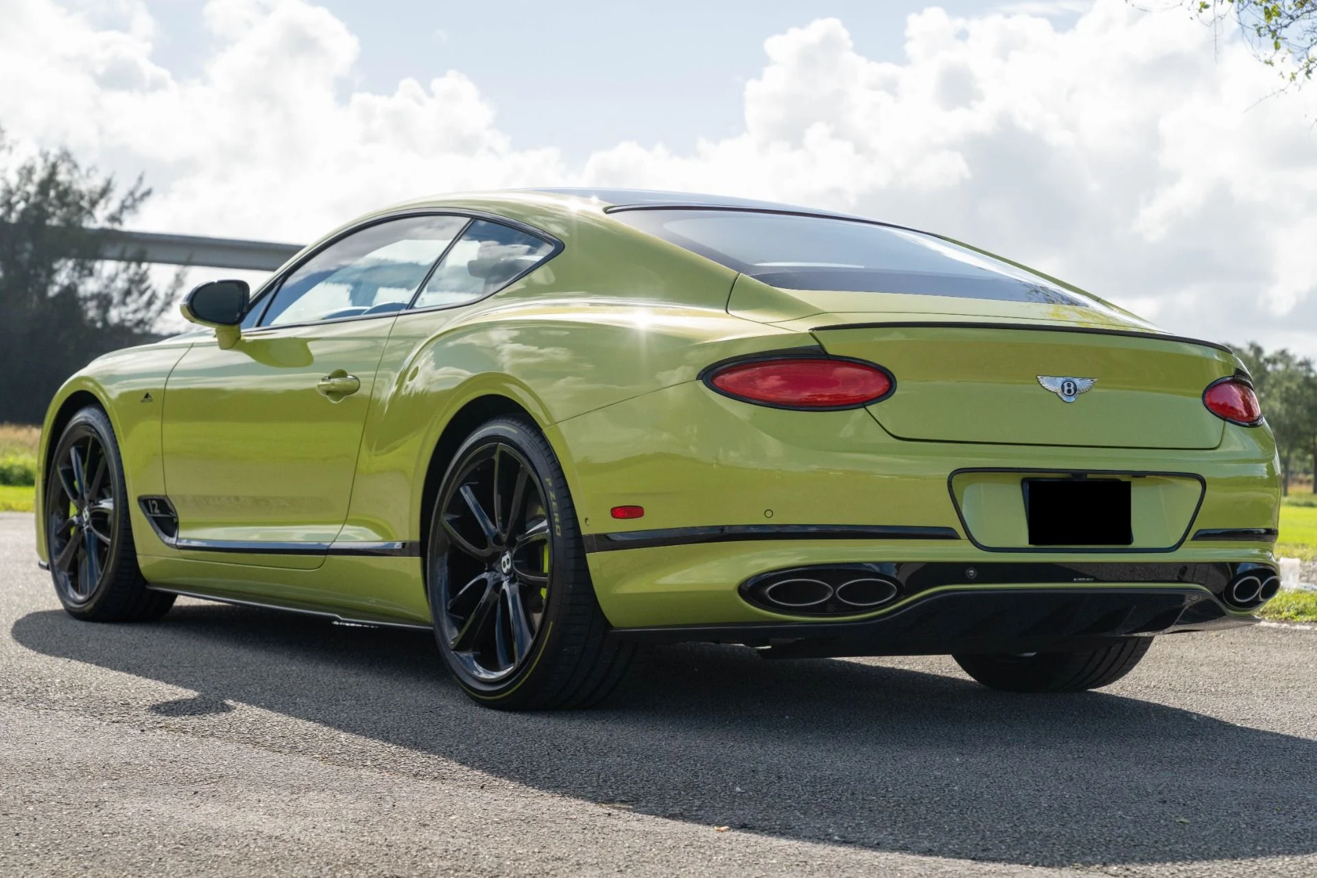 mph052_737564633_Used_2020_Bentley_Continental_1_of_5_Pikes_Peak_Edition_GT_1761756018_30a3a1faeb