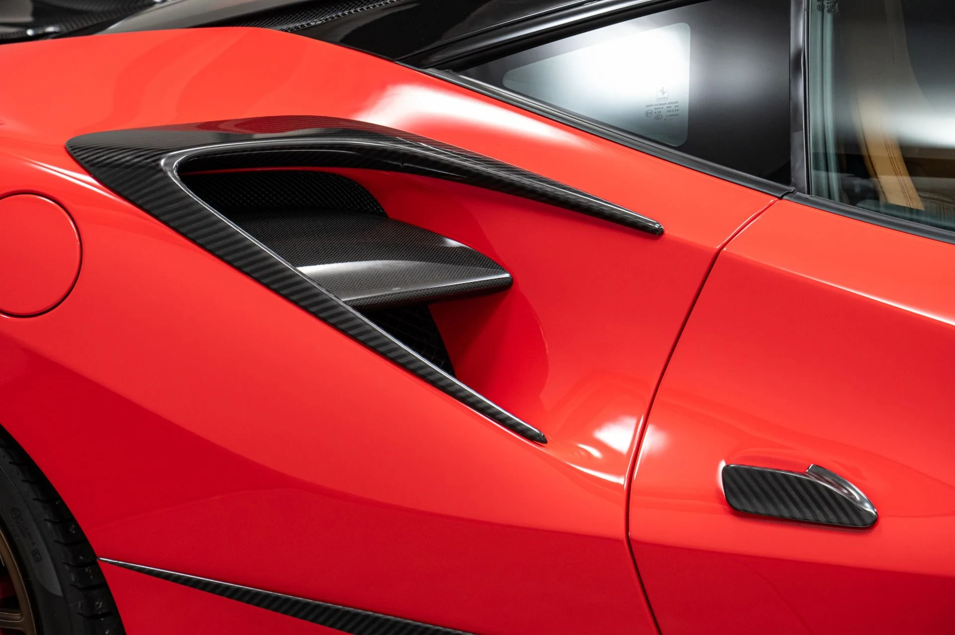 mph052_763557012_Used_2016_Ferrari_488_GTB_1747692594_bd177d1ecd