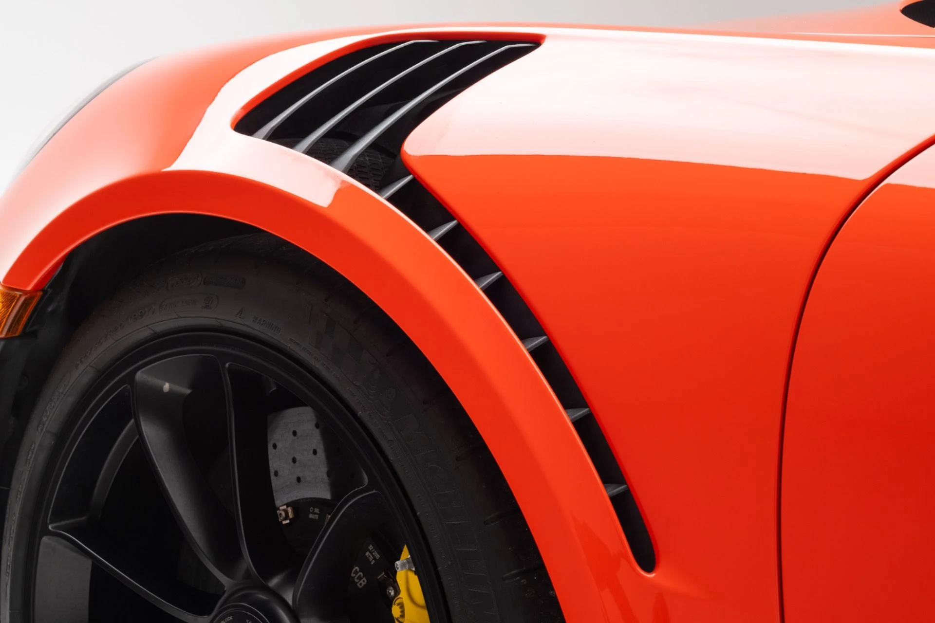 mph052_769190229_Used_2016_Porsche_911_GT_3_RS_1790180394_faa79e0305