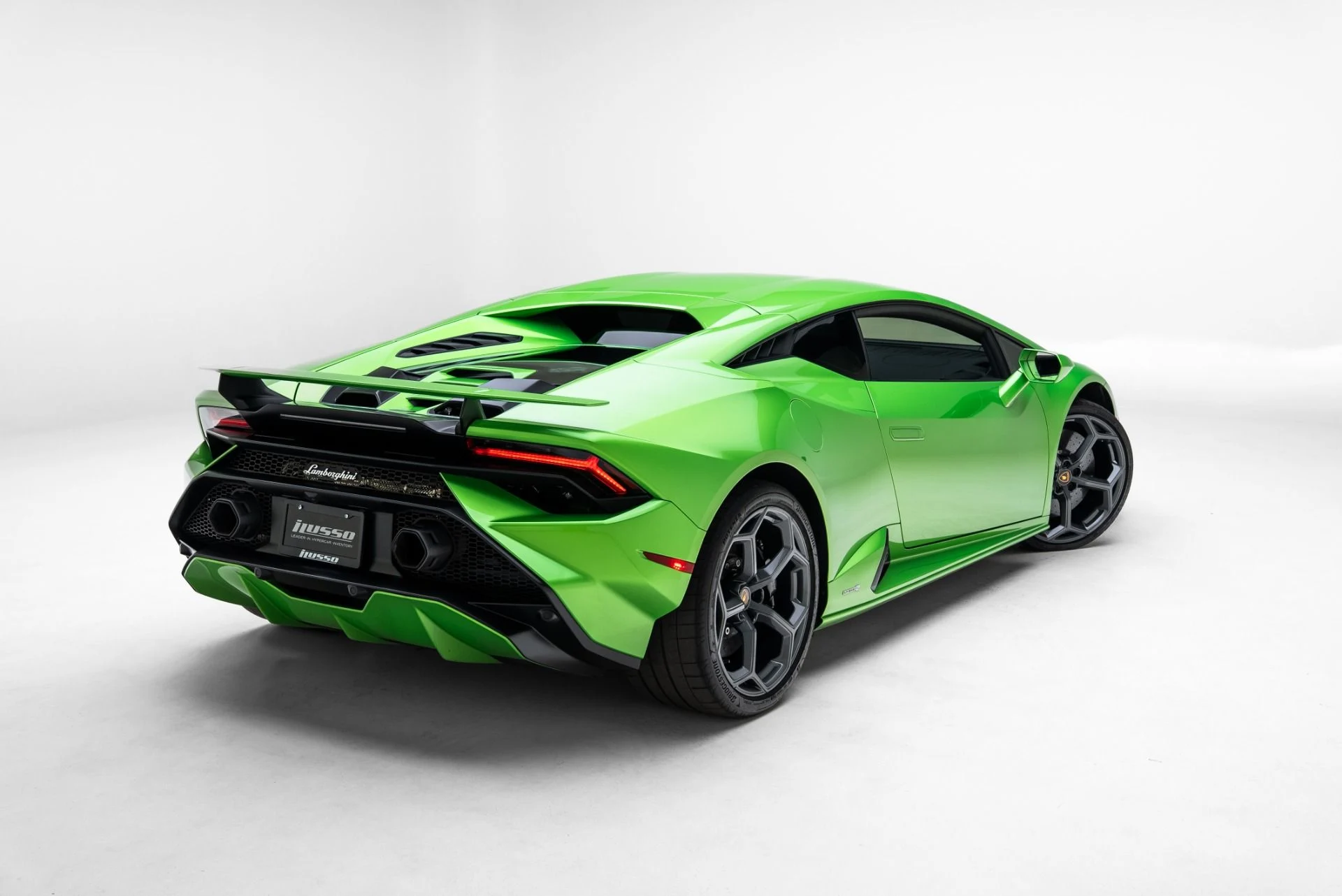 mph052_786482475_Used_2023_Lamborghini_Huracan_Tecnica_1775770815_b11985786b