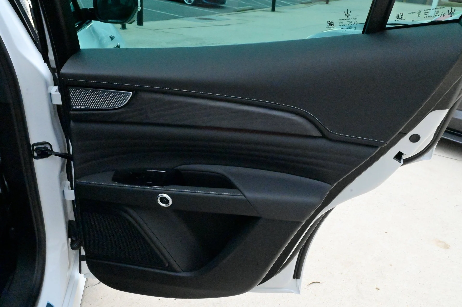 mph052_82763849_92f5df53a48d40ffa09ef05e53b95364_52a2549a29