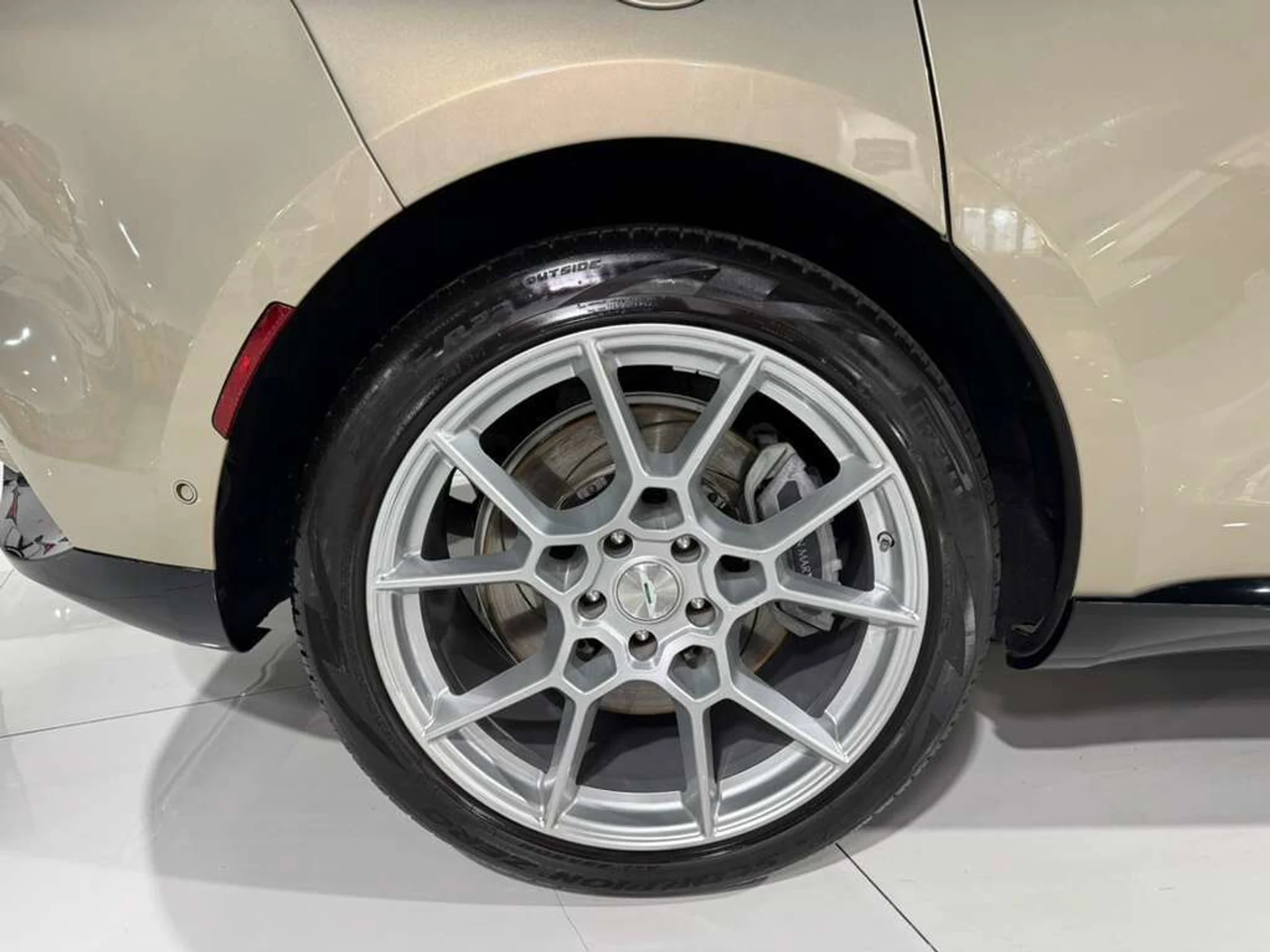 mph052_82796197_82eb97dab321e2d2264b052450580d01_94324f28e4