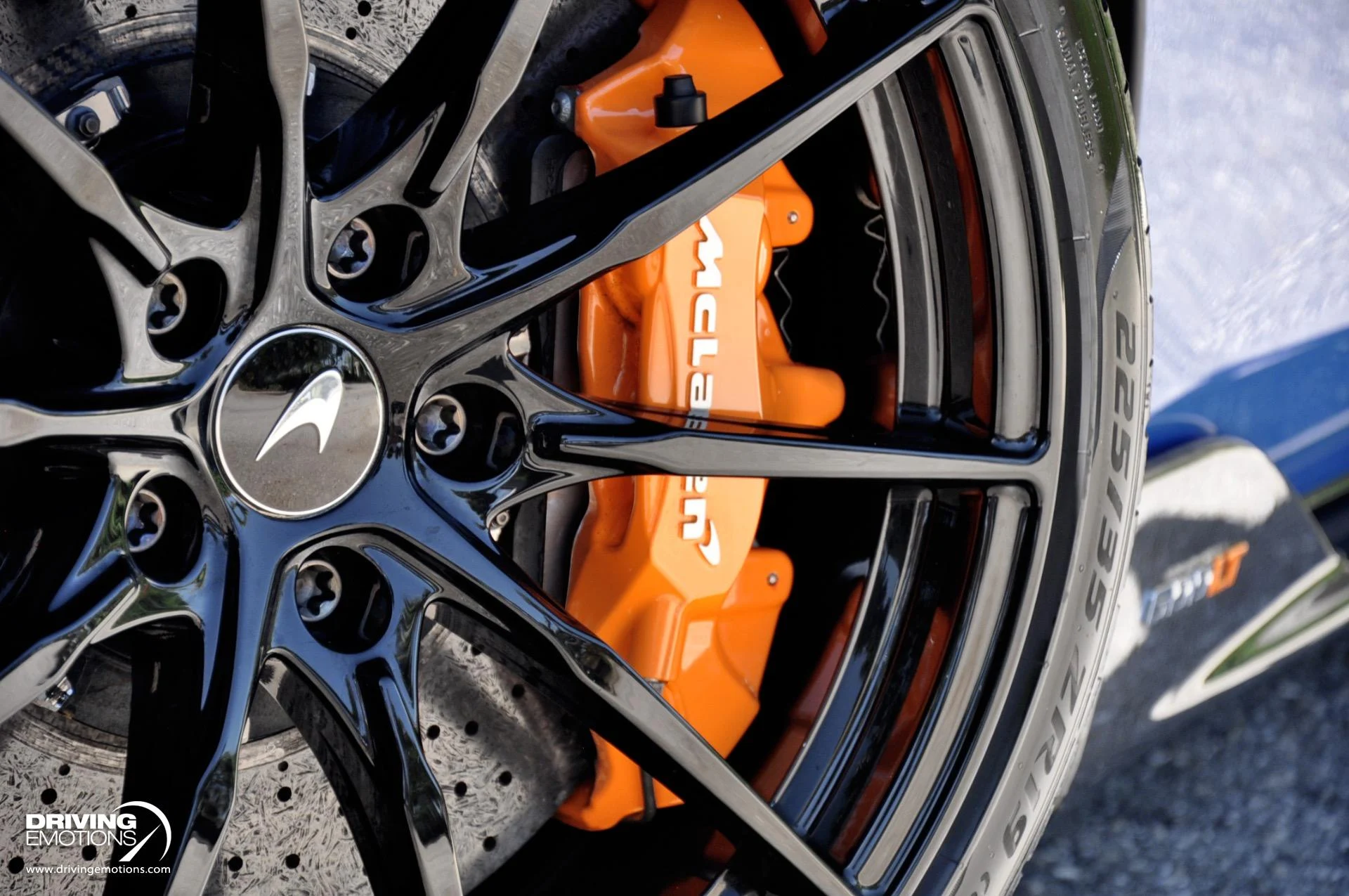 mph052_854173753_836_p53_l_5b11f7f0af