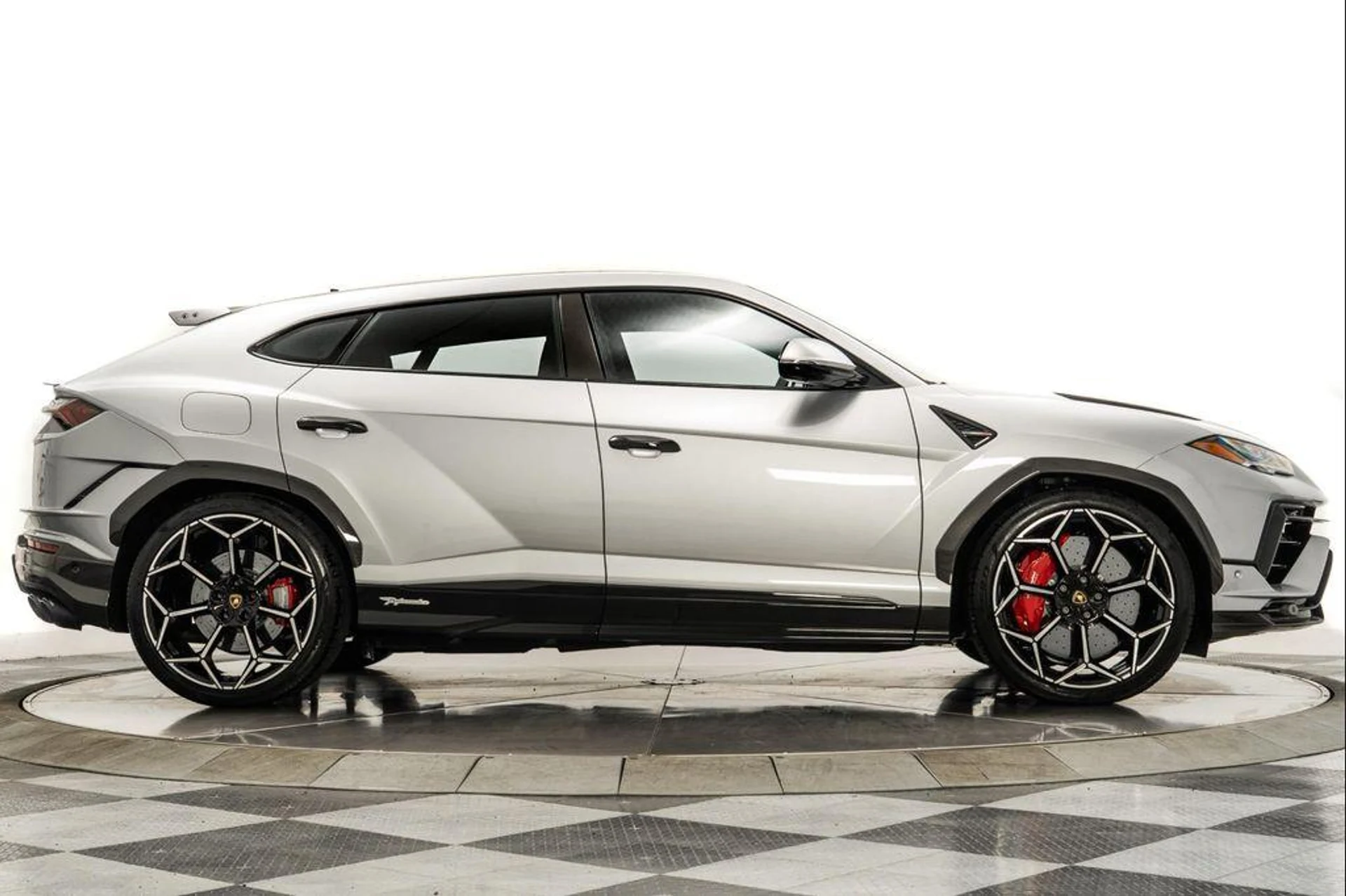 mph052_860109783_e3_P9xwt_W_Dn_G1_Py_ANJ_Qdv_Yf_V3c_Ks_ab687aec5e