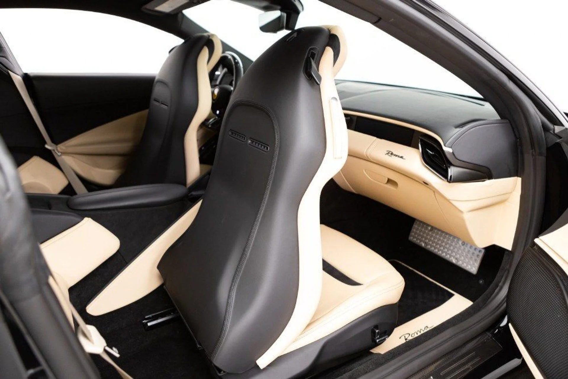 mph052_91916745_148cd725d8324d41b99a9ac09e9af9f6_319e8e01b7