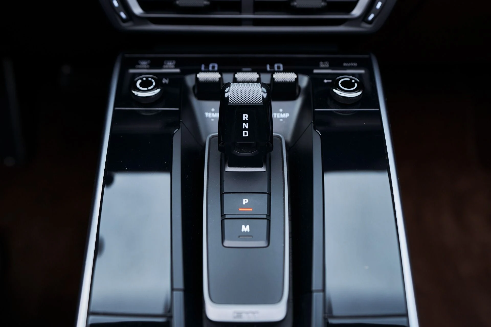 mph052_924488539_Used_2021_Porsche_911_Turbo_S_1763157508_ab42e13212