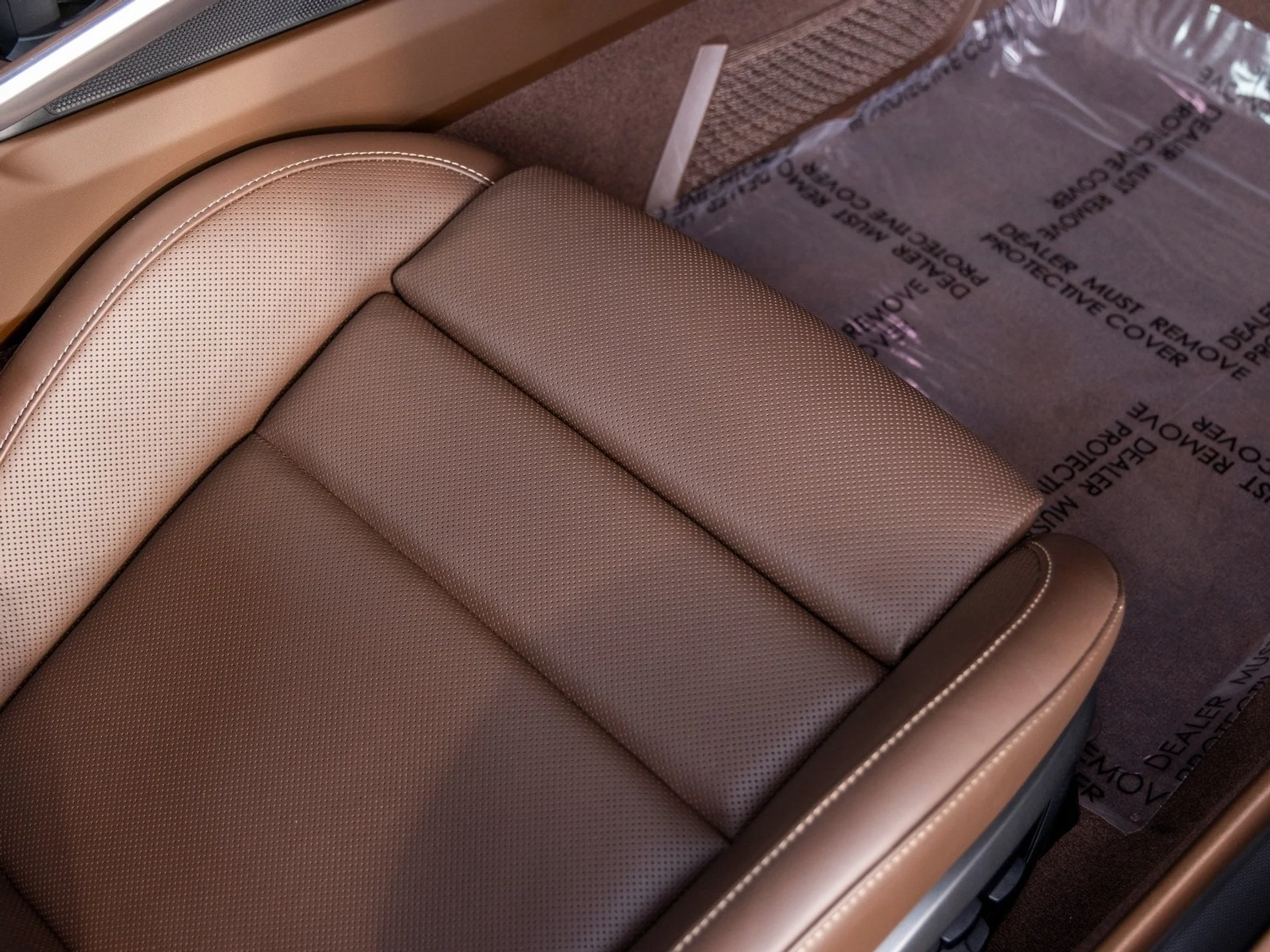 mph052_943599689_53_518b343d5c