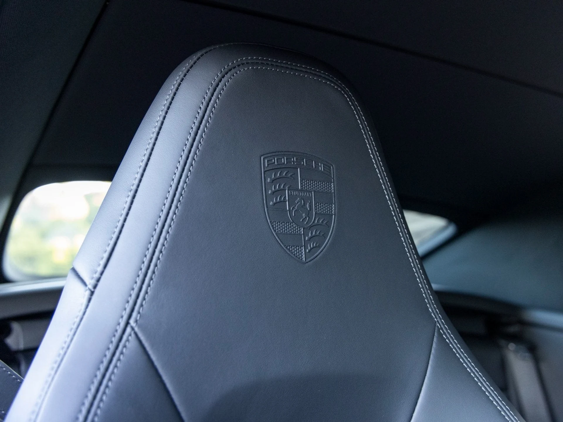 mph052_953629180_53_e558181cdd