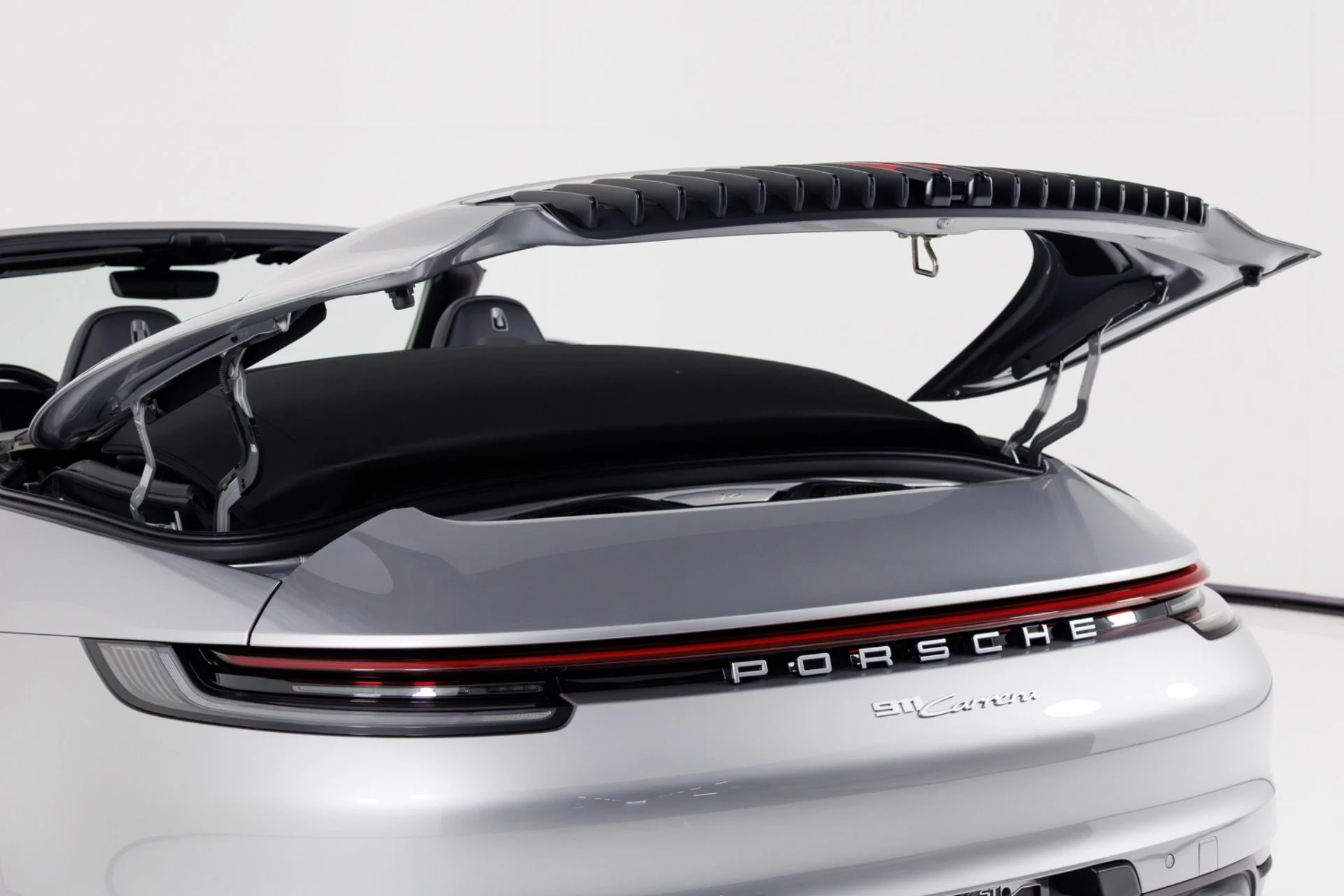 mph052_955181107_Used_2022_Porsche_911_Carrera_1773941196_ecc35d02d5