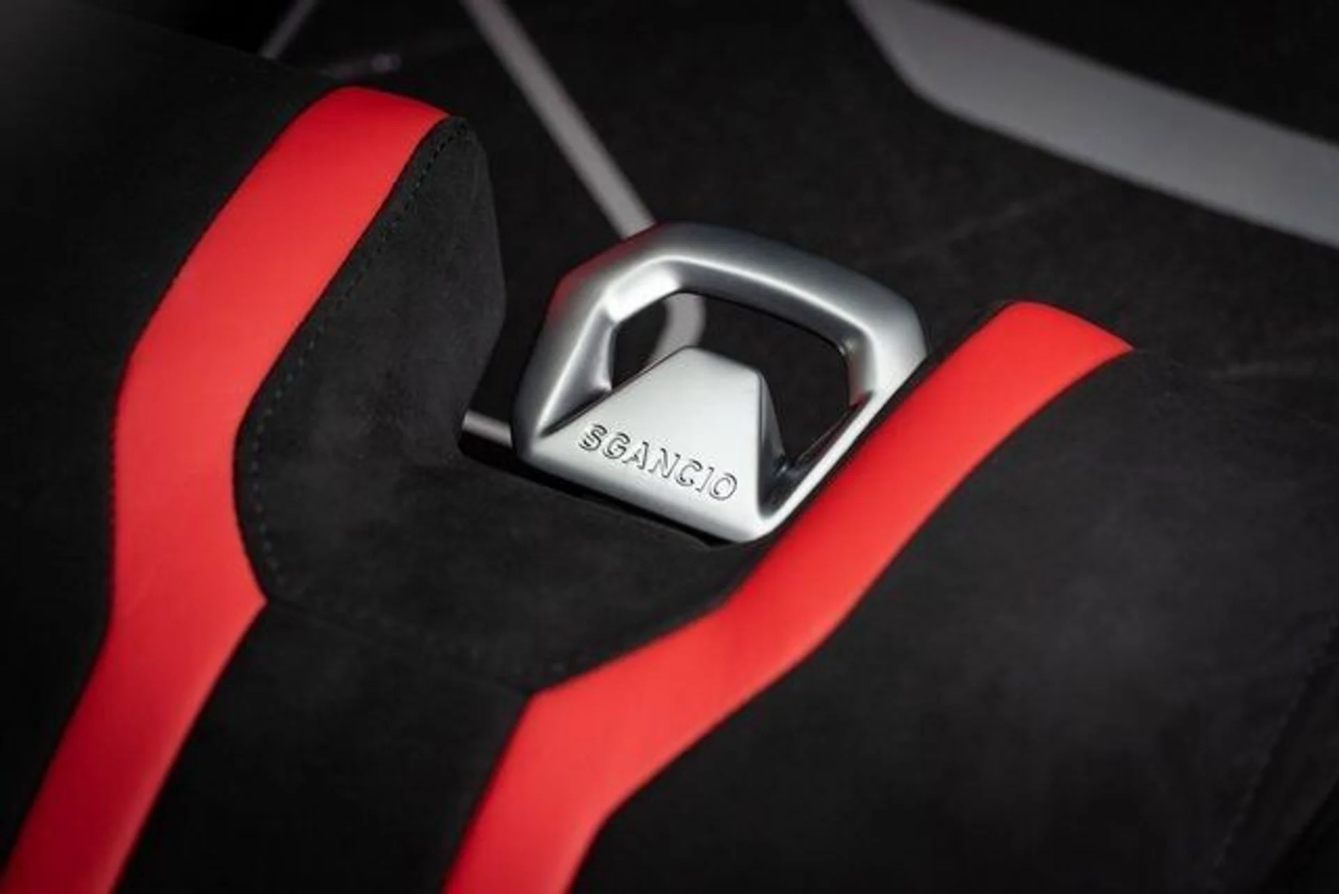 mph052_989737766_35ae3bd72dddadb76750a2f60af6f339_2ad37d1f3f