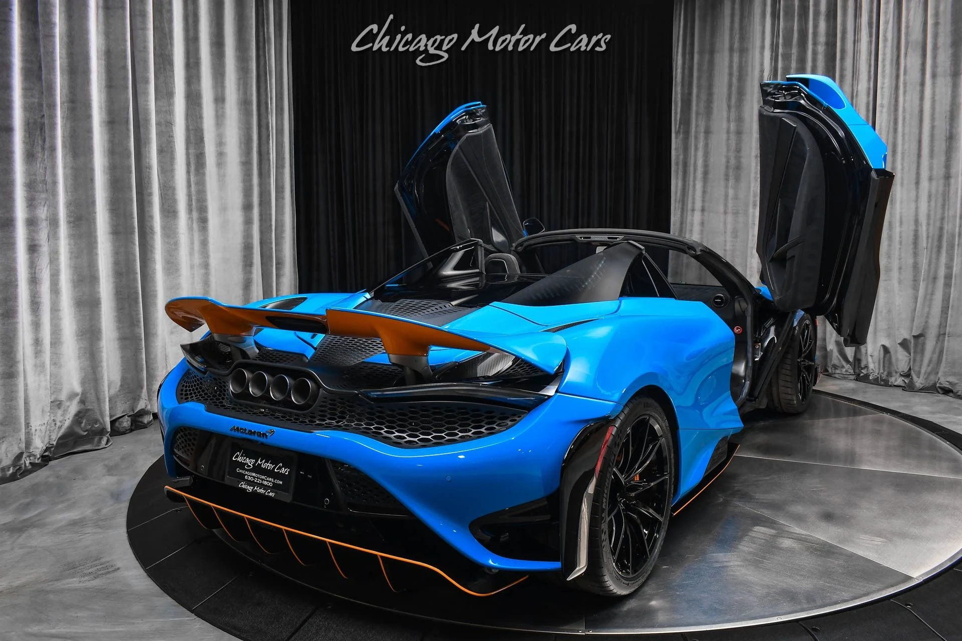 mph052_992822266_13147_p53_l_e8bc6ab3a7