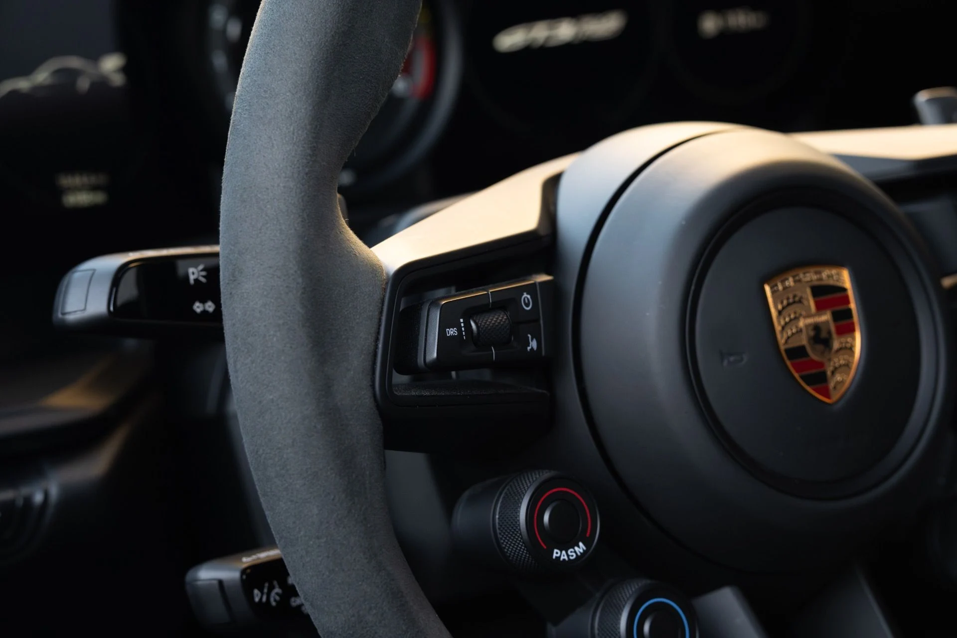 mph053_1041755550_Used_2025_Porsche_911_GT_3_RS_1770101342_3192710eef