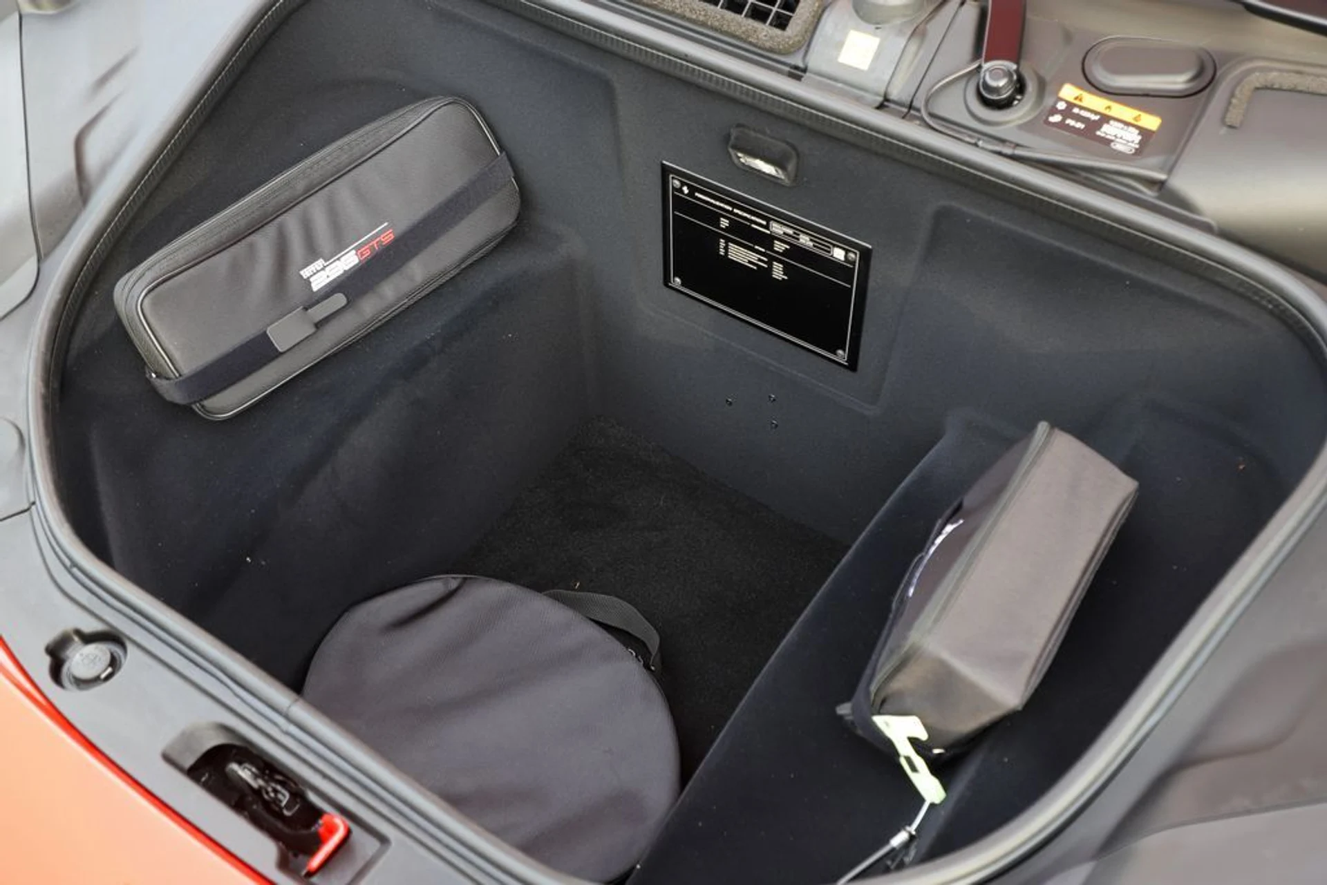 mph053_1060665737_5ceef200e78d41c634389c8238b1e8db_d44f24c0b2