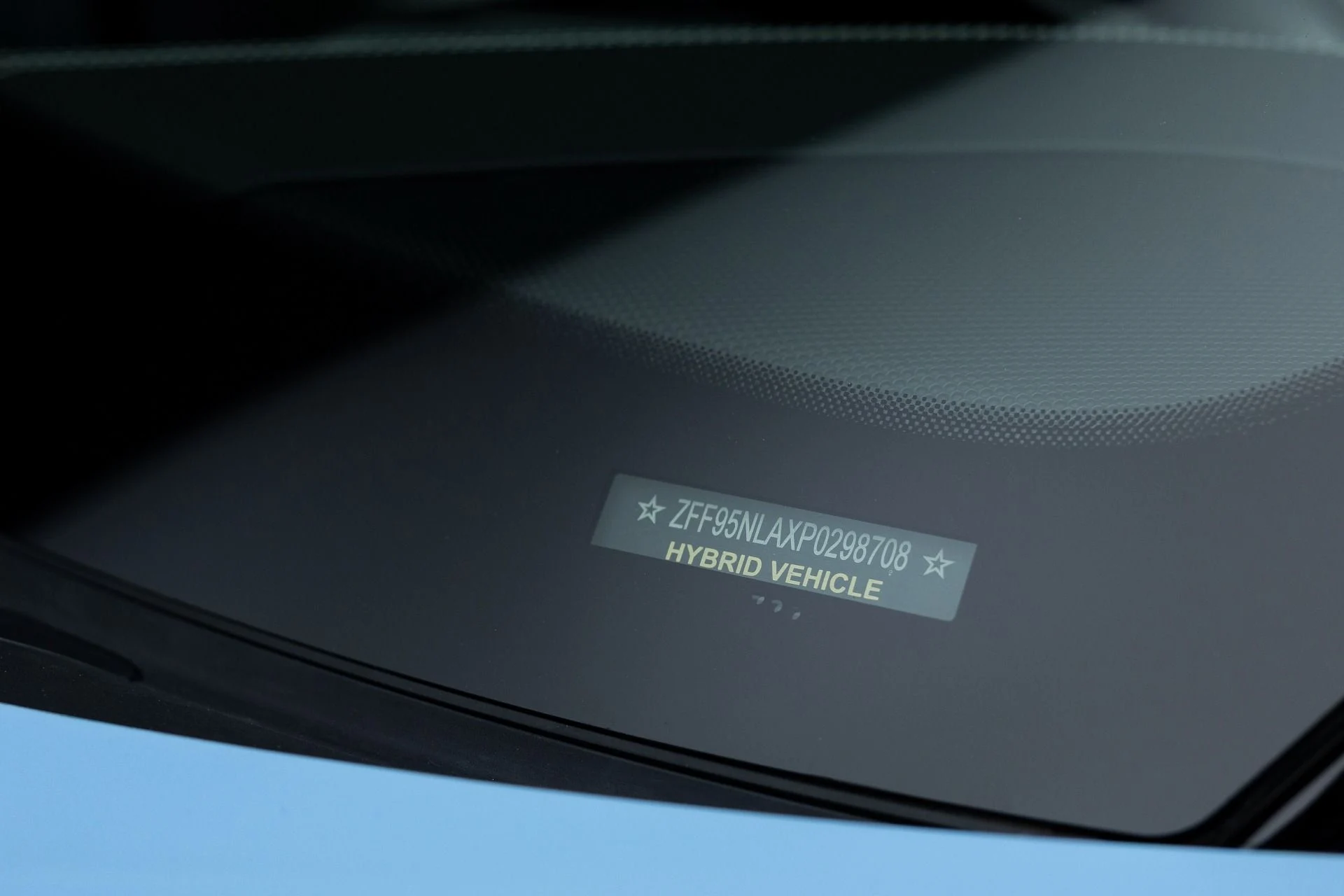 mph053_1075064643_13031_p54_l_35300b90c3