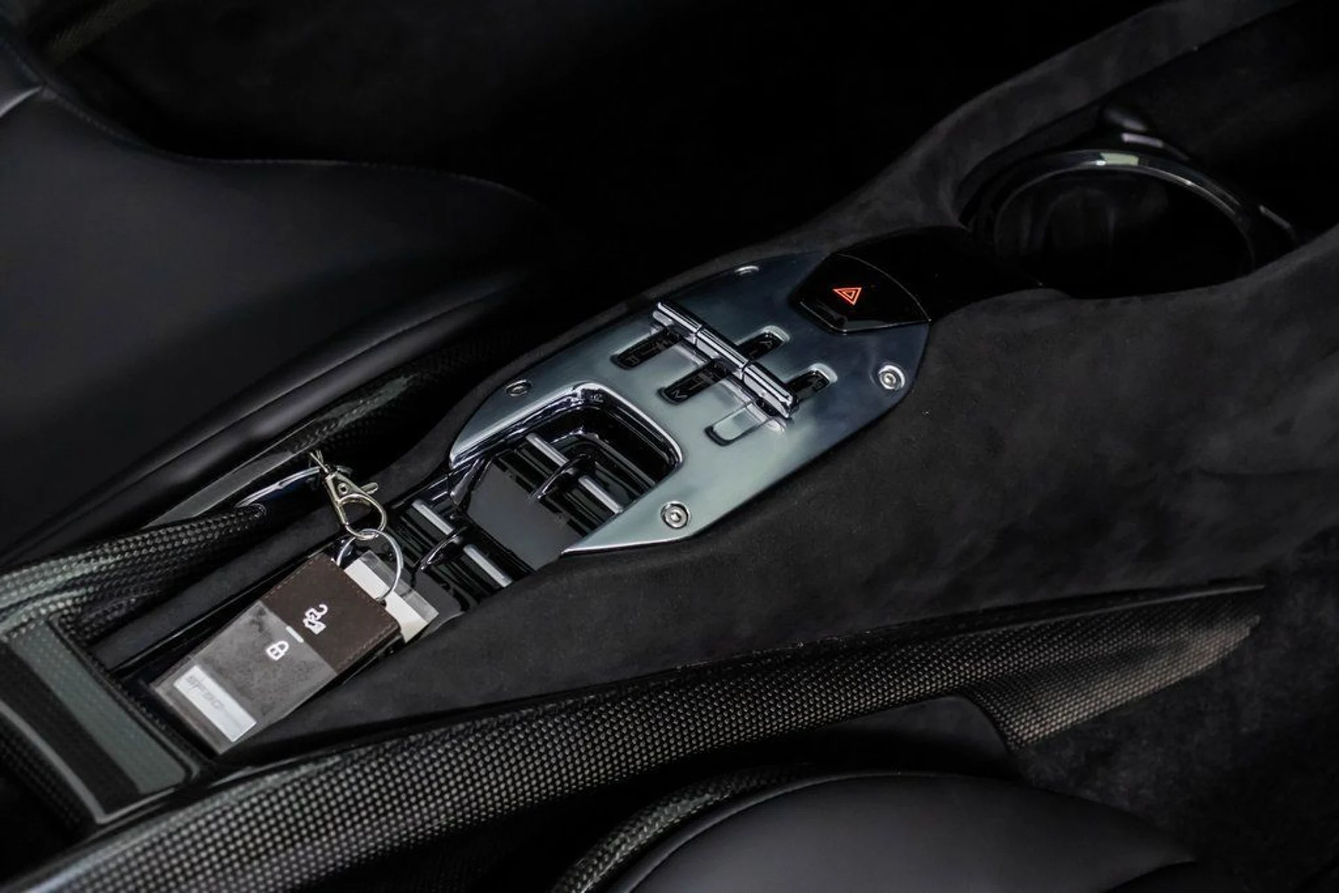 mph053_1089524192_2f2d79f1393ff586c0aa77731e381a14x_dbb9bac761