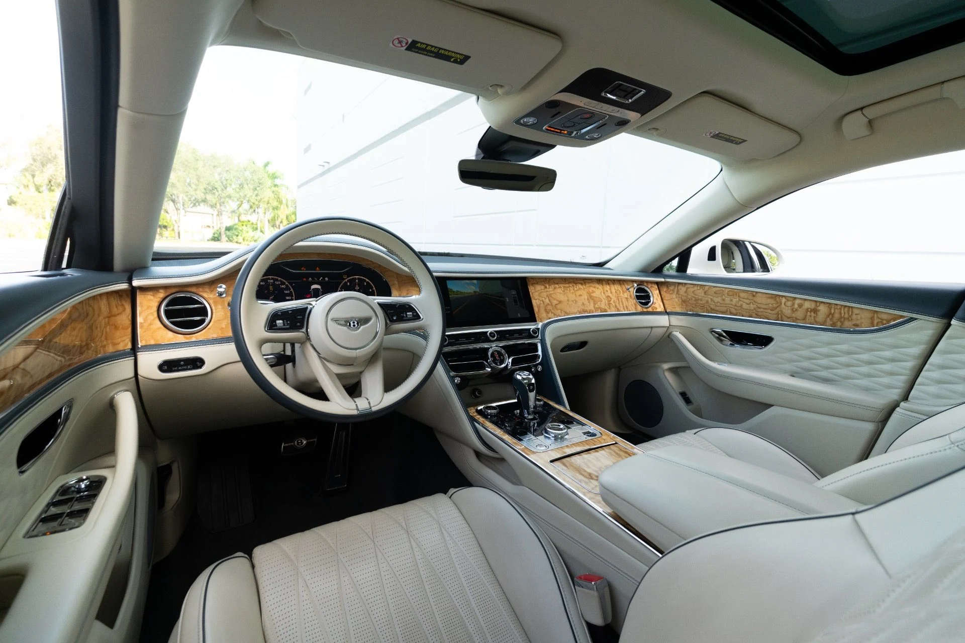 mph053_1091017567_Used_2021_Bentley_Flying_Spur_W12_1764865025_912f340529