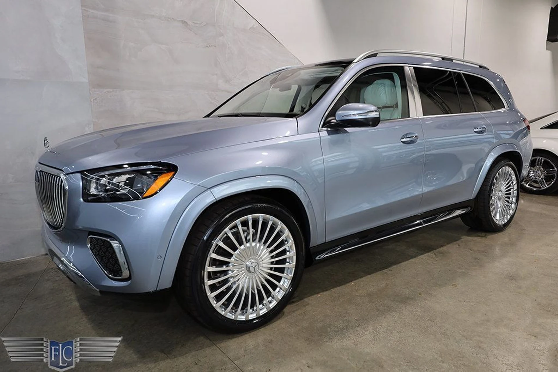 mph053_1108056746_used_2025_mercedes_benz_gls_maybachgls6004maticsuv_6305_23033193_54_1024_ce89f8d7de