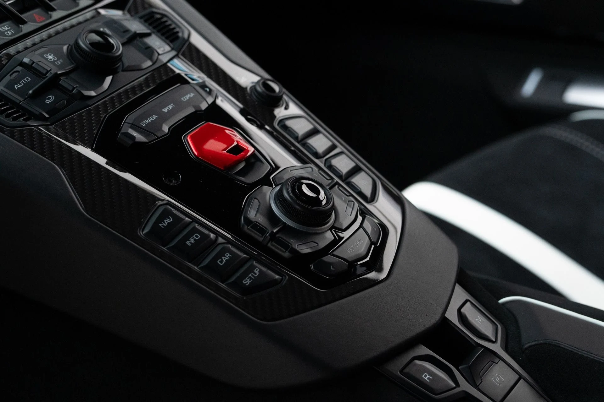 mph053_1117996605_Used_2016_Lamborghini_Aventador_LP_750_4_SV_1768280004_84134ebede