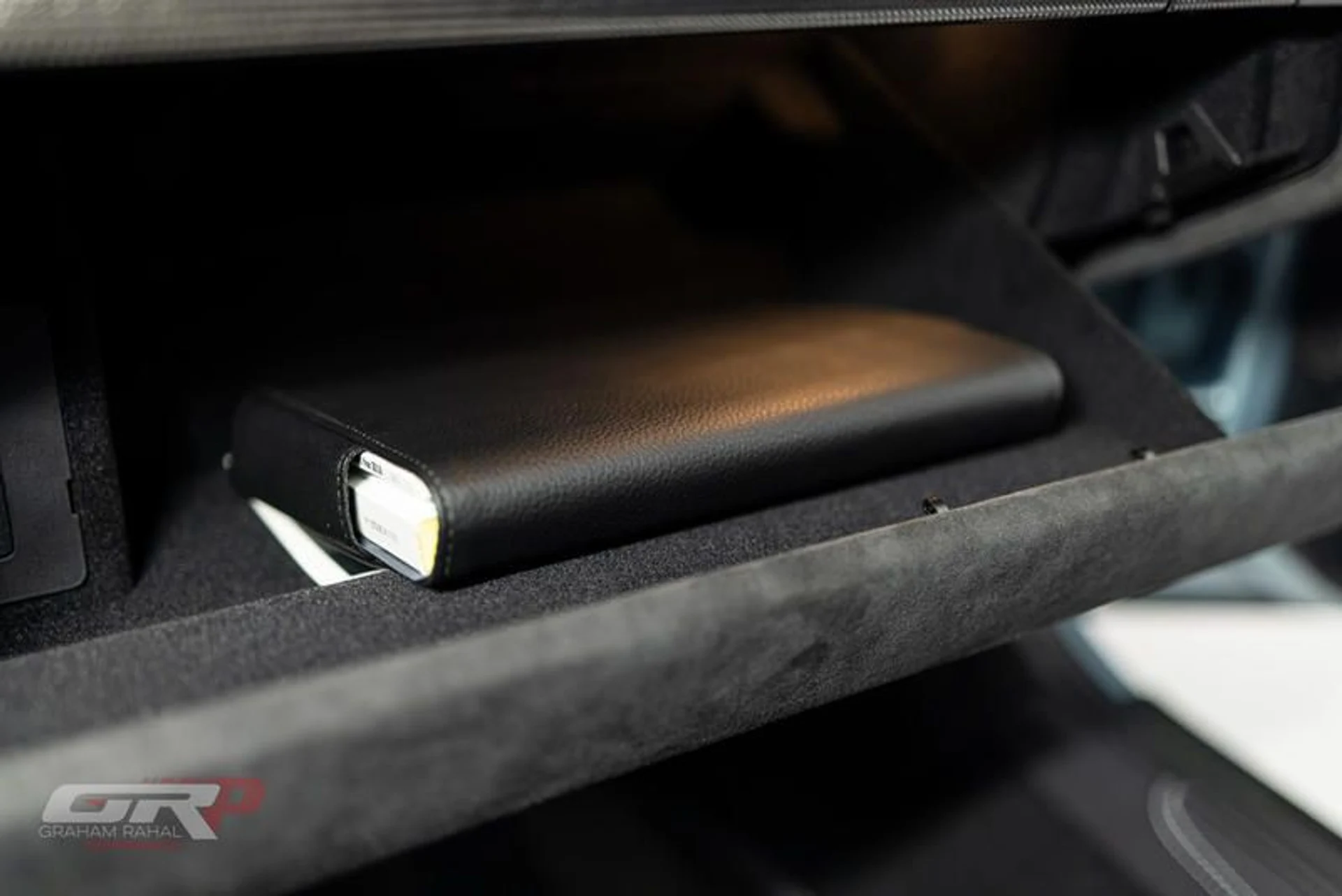 mph053_1160021540_A75_D57_AC_B030_4_F74_B31_C_64_D894_BAA_5_E3_6dac7fffd1