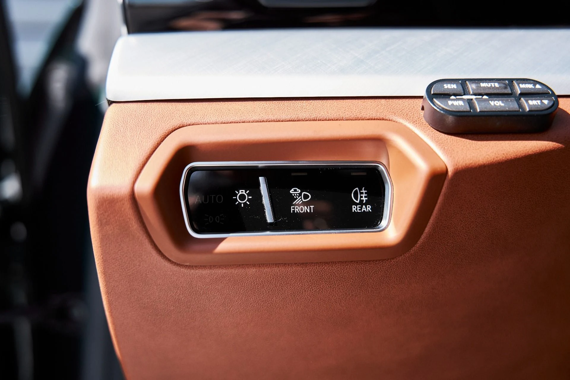 mph053_1175801251_Used_2023_Lamborghini_Urus_S_1771891319_36756d3d5c