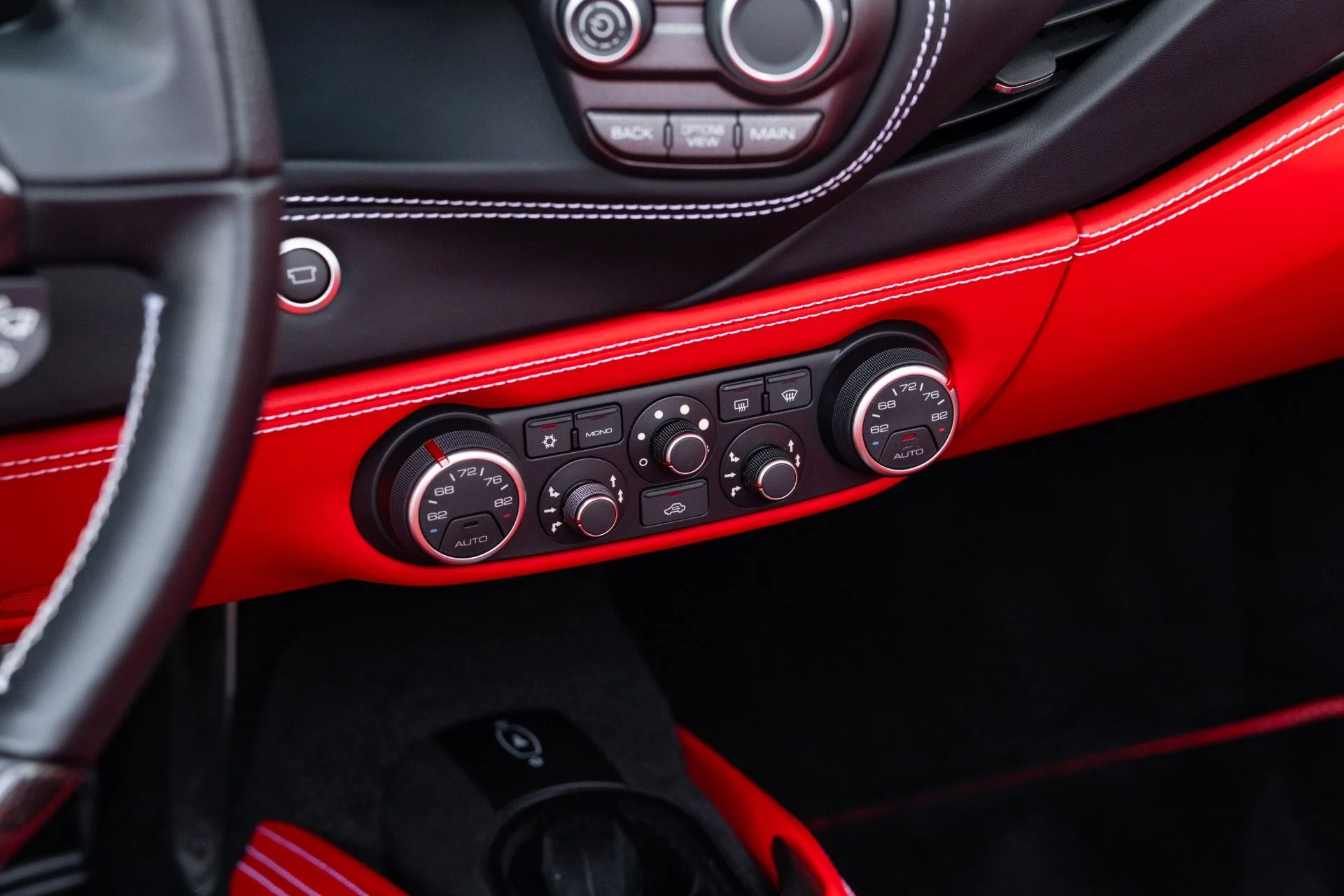 mph053_1218828714_Used_2018_Ferrari_488_Spider_1779900992_98a56a6faf