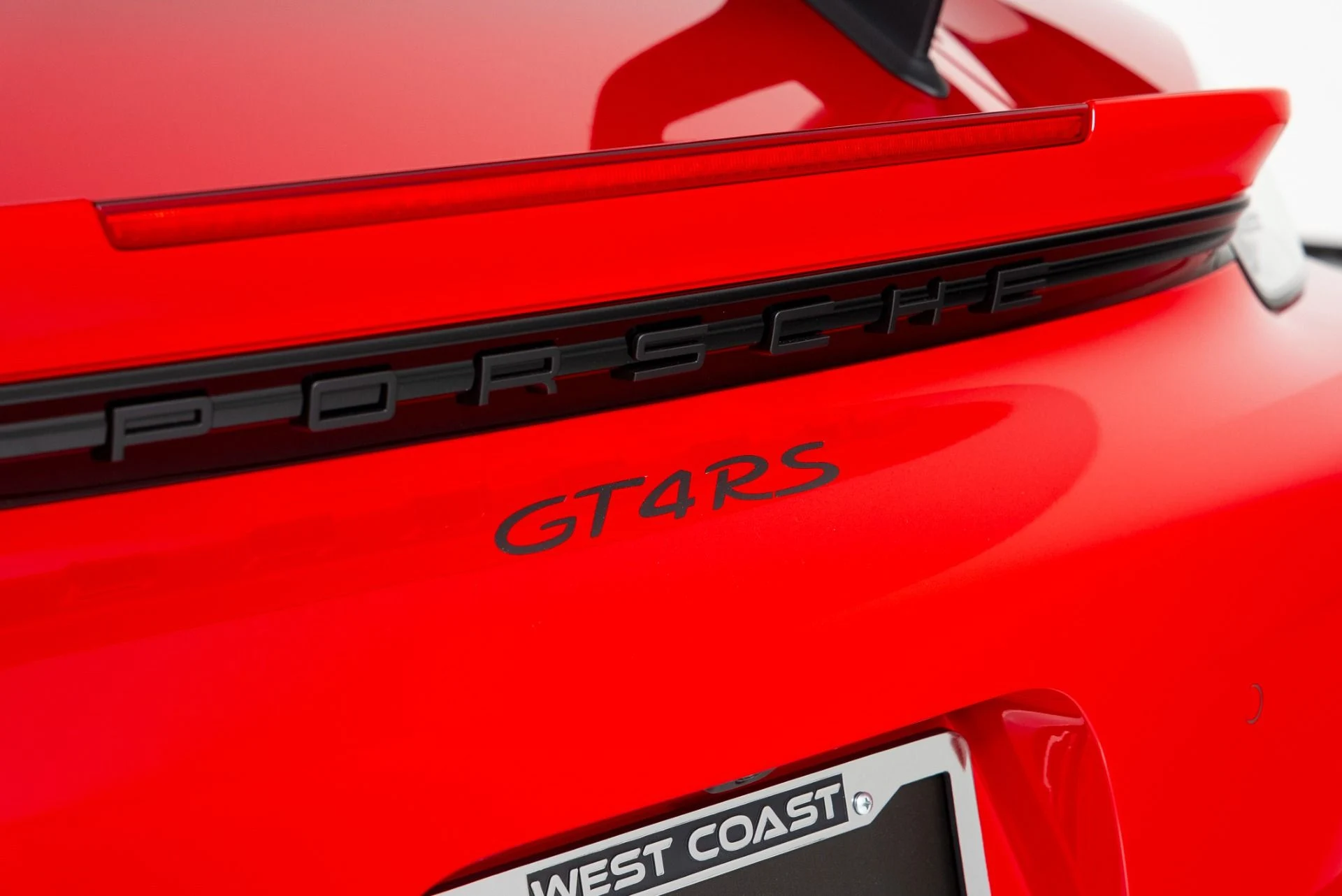 mph053_1253222214_Used_2024_Porsche_718_Cayman_GT_4_RS_1750205692_62d2df03e8