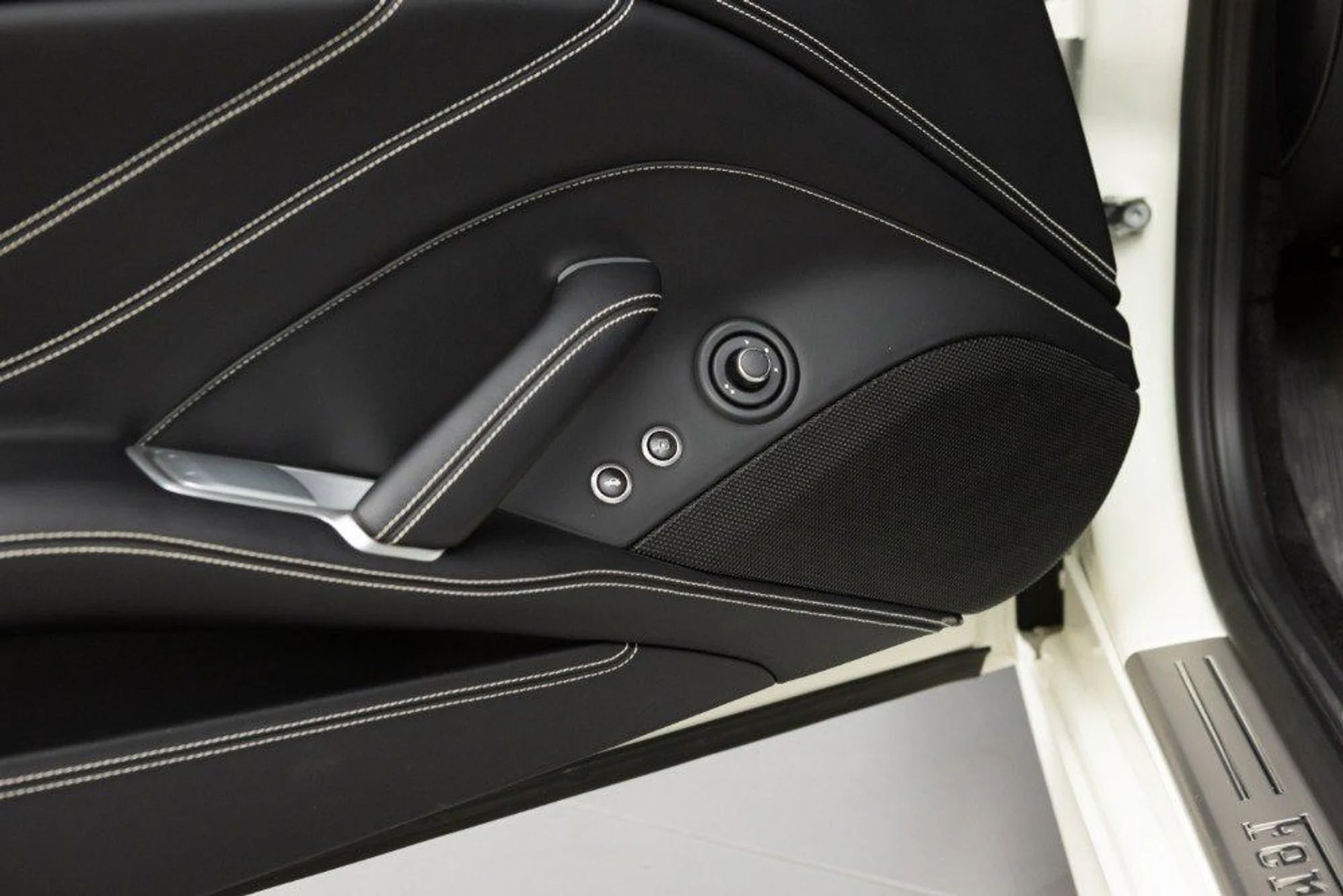 mph053_1277105291_e4a56b182a1c40cfac27b8babcee894e_a502ee93b5