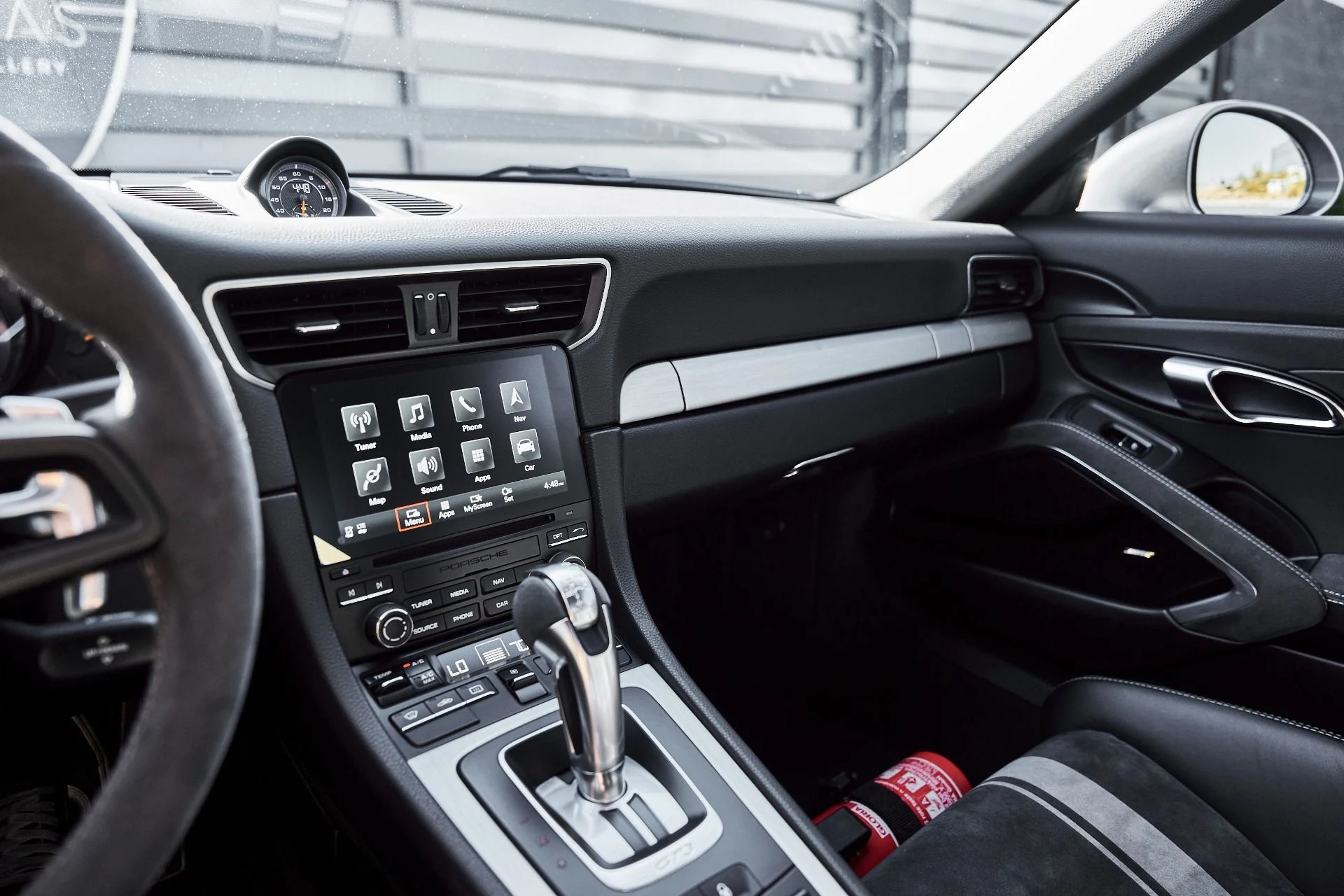 mph053_1289322586_Used_2018_Porsche_911_GT_3_1778891489_edf1a236e8