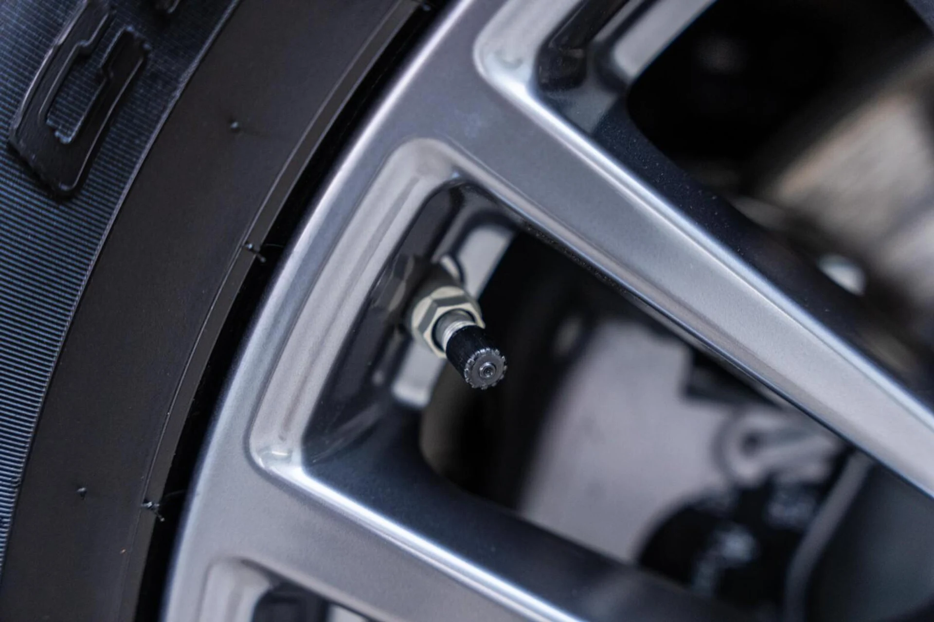 mph053_1294884344_Used_2024_Maserati_Grecale_GT_1761369457_0445765fec