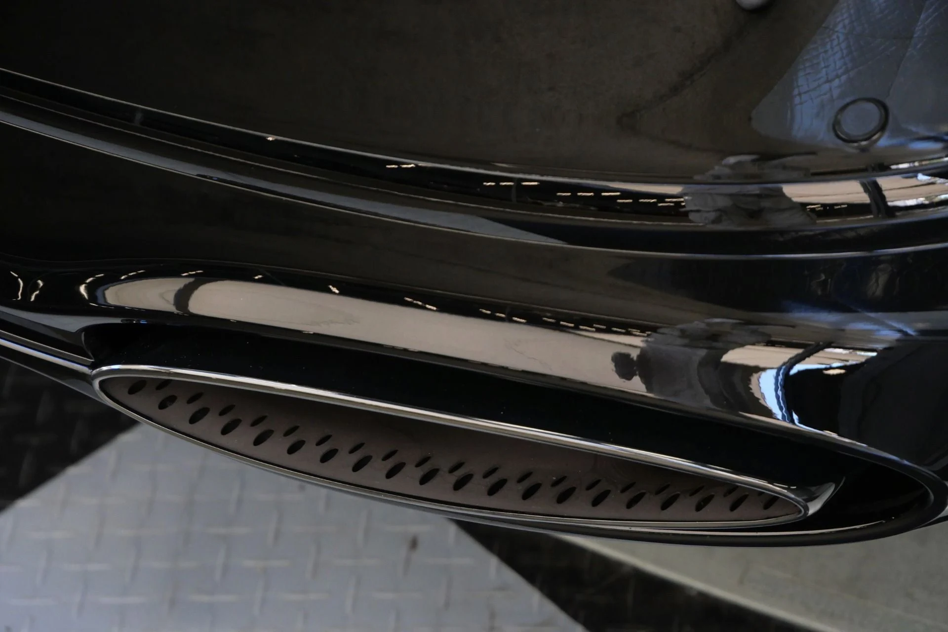 mph053_1338432267_Used_2024_Bentley_Flying_Spur_Speed_Big_Edition_12_Package_Naim_Audio_626_Horsepower_1757008708_d33db0fb9a