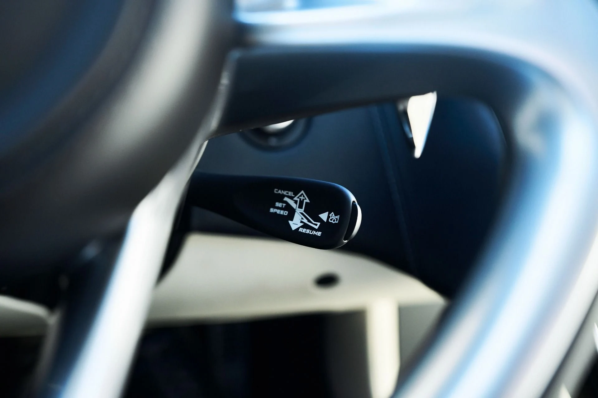 mph053_1339037832_Used_2022_Mc_Laren_GT_Base_1765245112_71f8081d3d