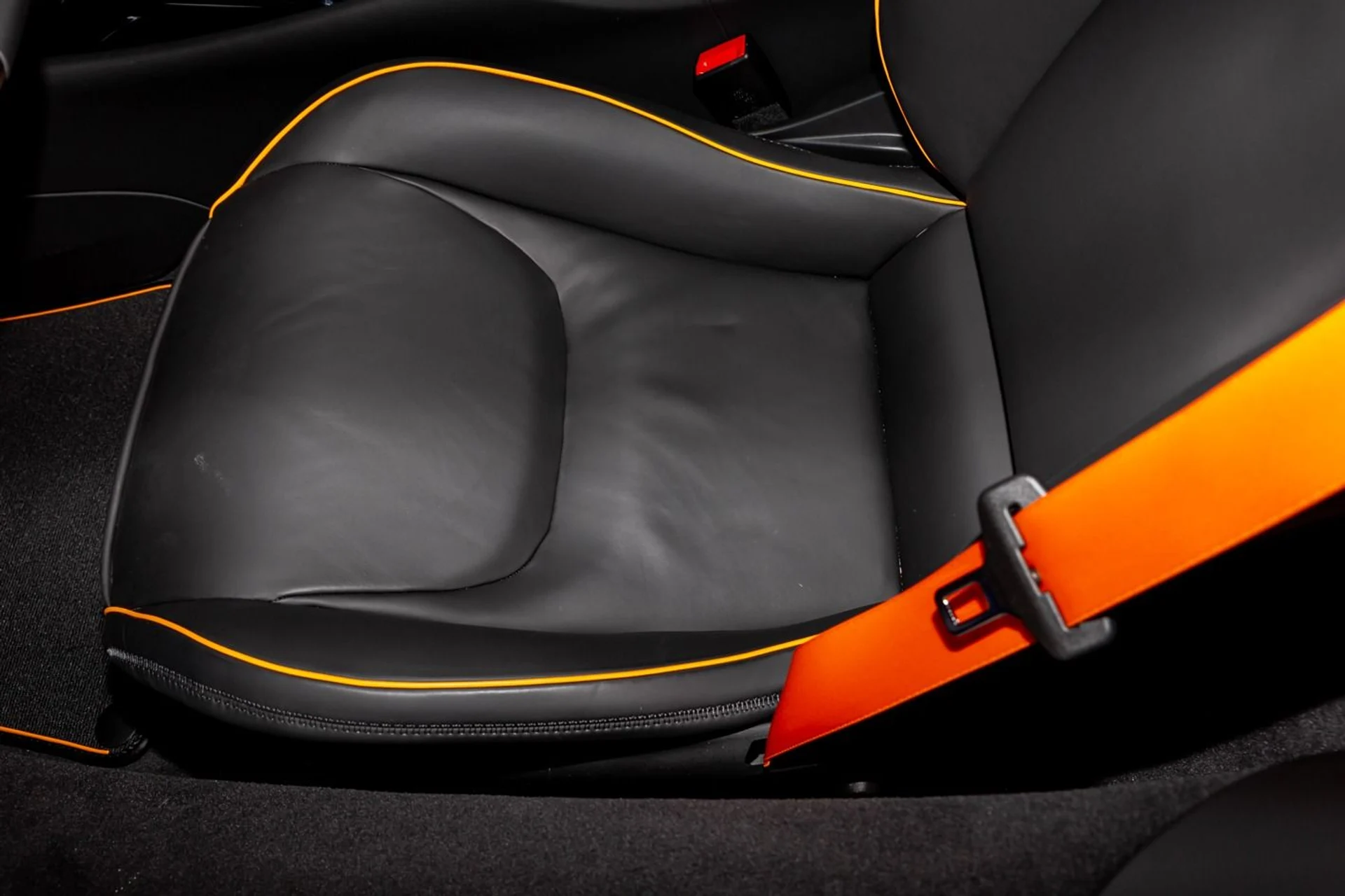 mph053_1355029724_362_p54_l_513e04c448